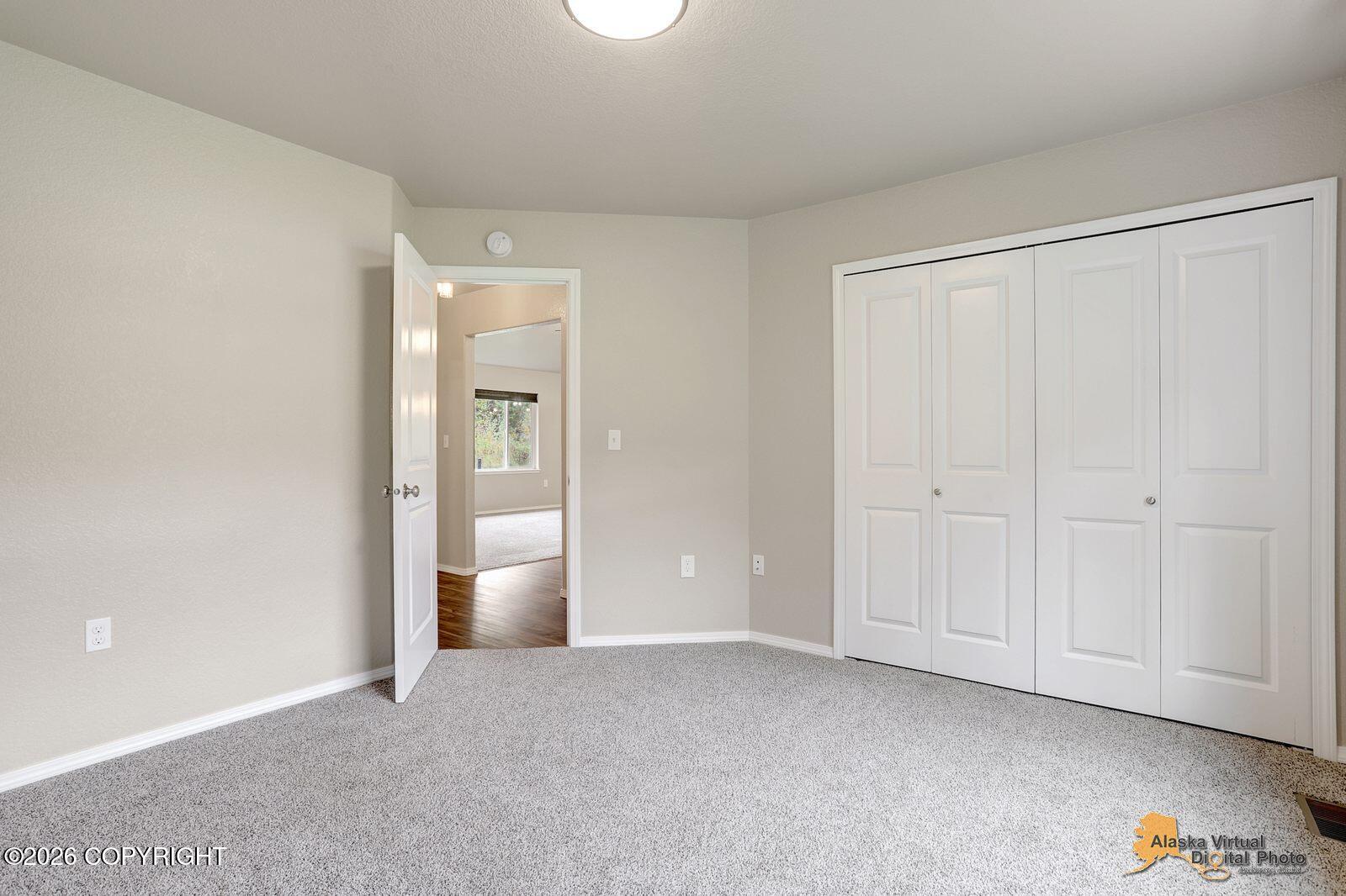4450 W Murray Drive Property Photo 29