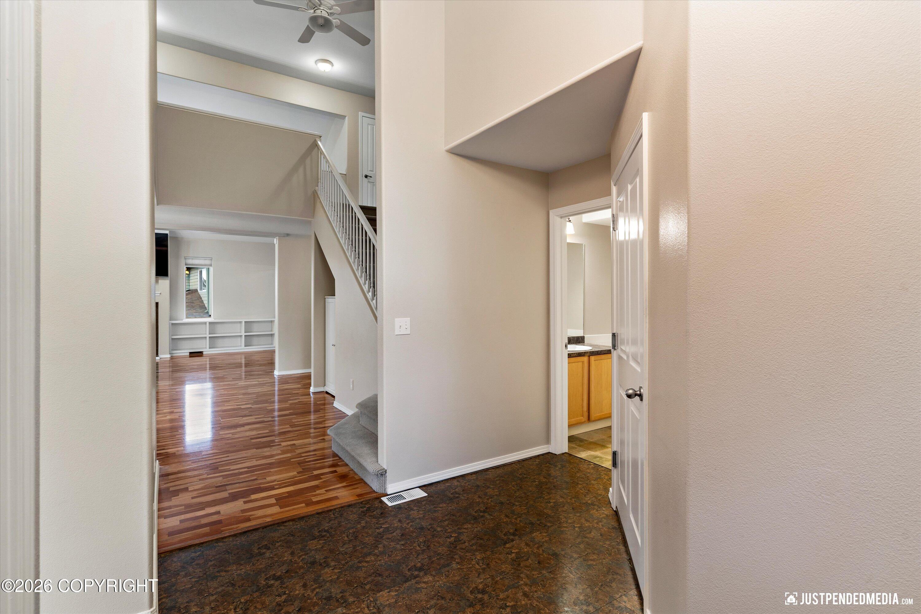 5112 Wood Hall Drive Property Photo 3