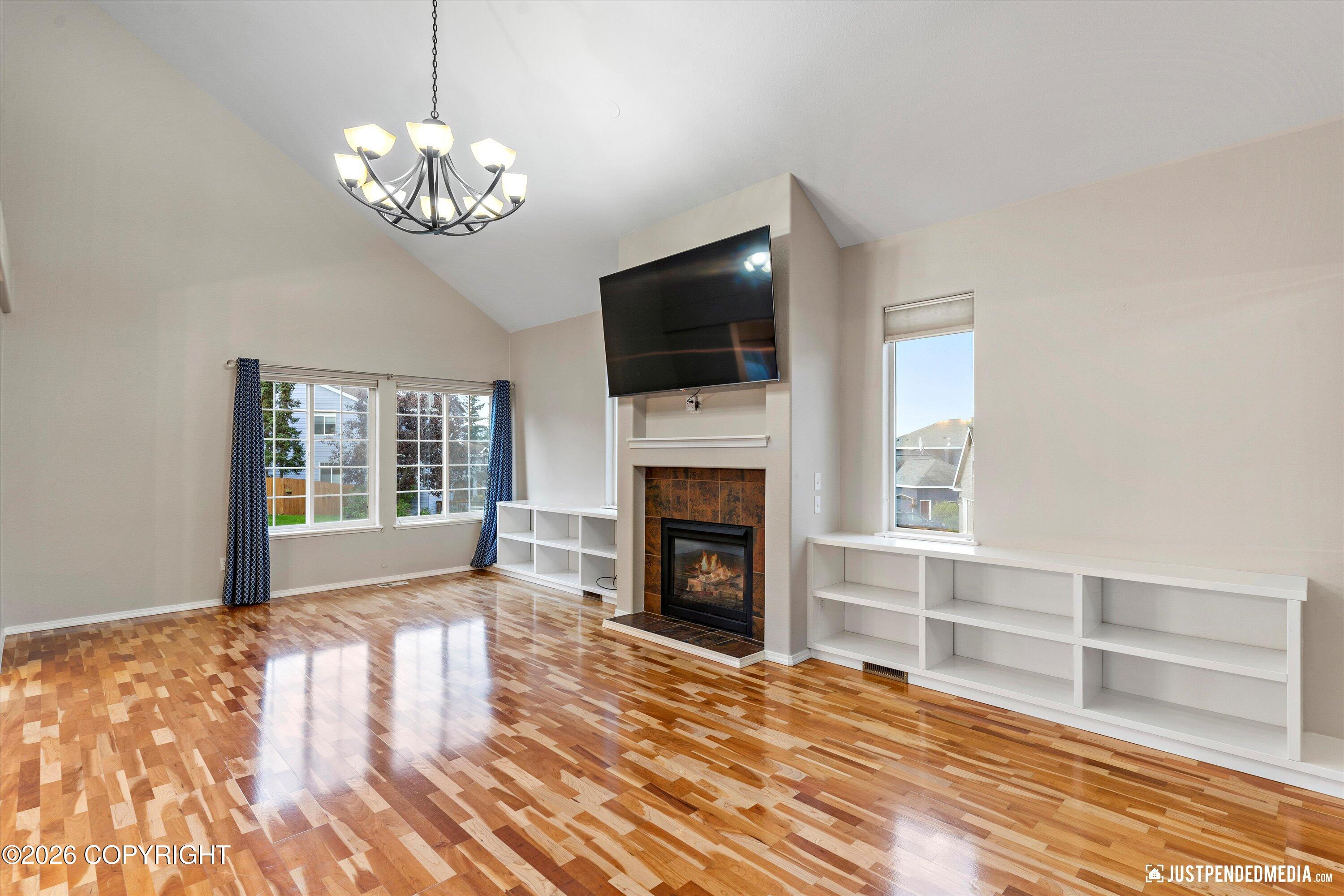 5112 Wood Hall Drive Property Photo 10