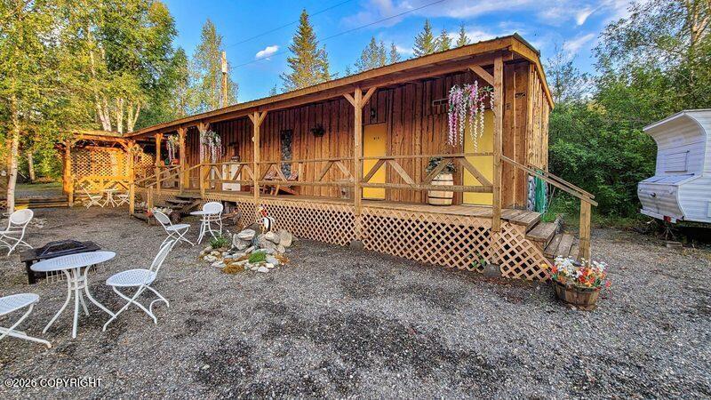1338.5 Alaska Highway Property Photo 3