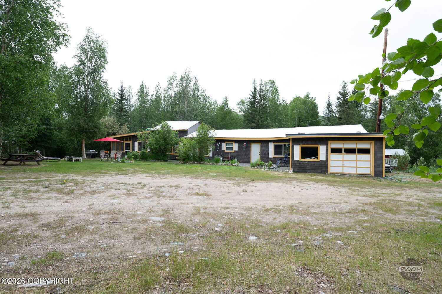 1338.5 Alaska Highway Property Photo 87