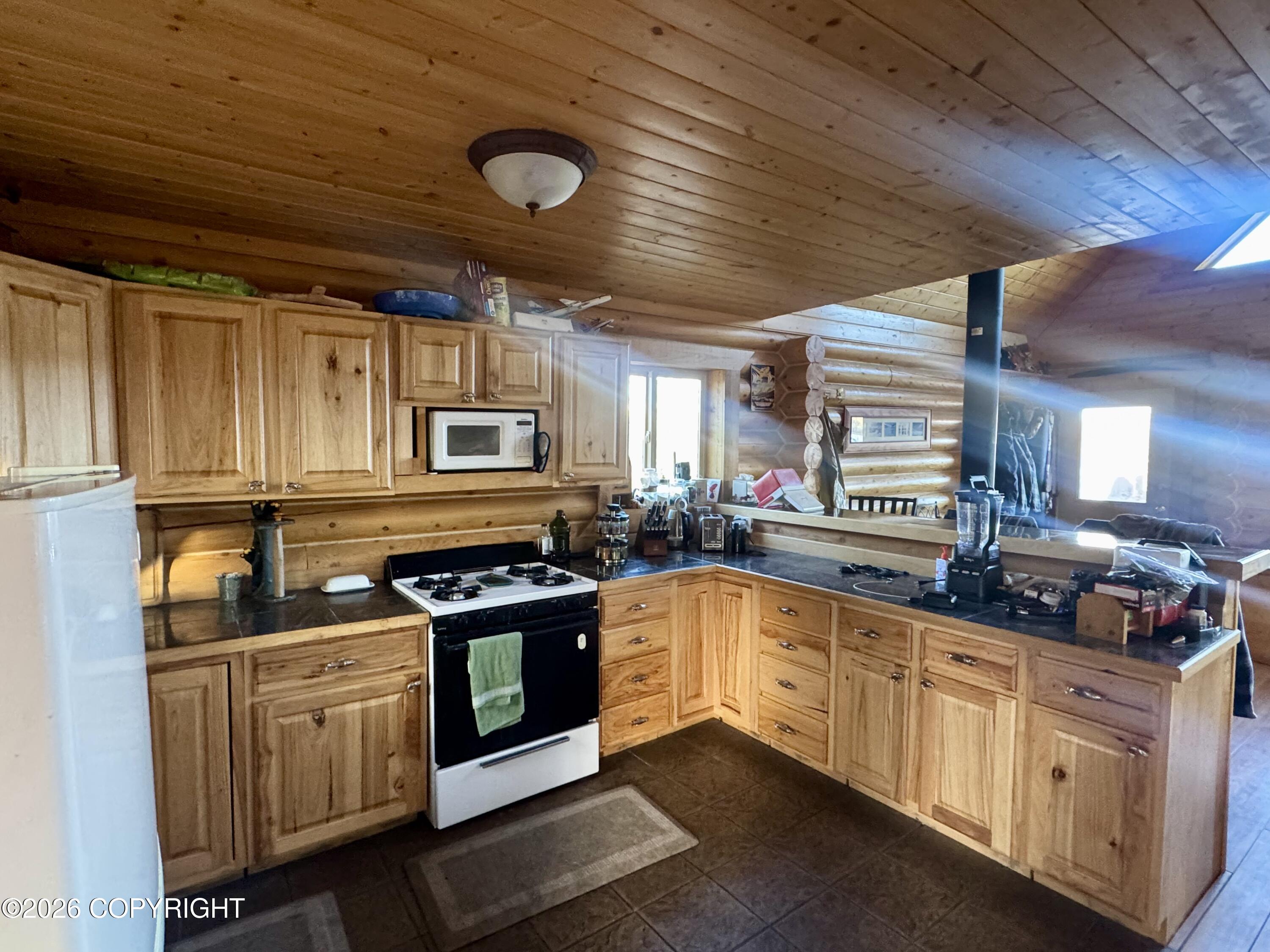 Tr 28 Amber Lake Ak Sm Property Photo 11