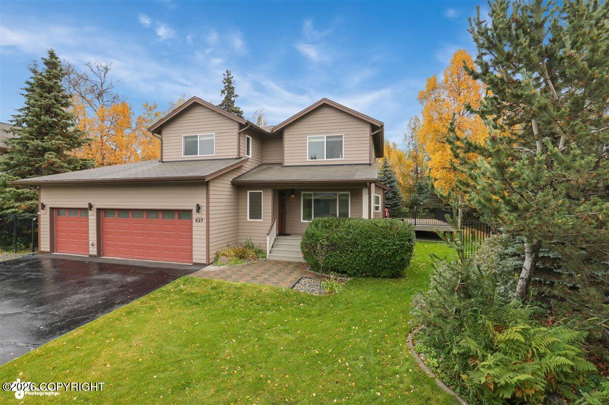 627 Orchid Circle Property Photo 2