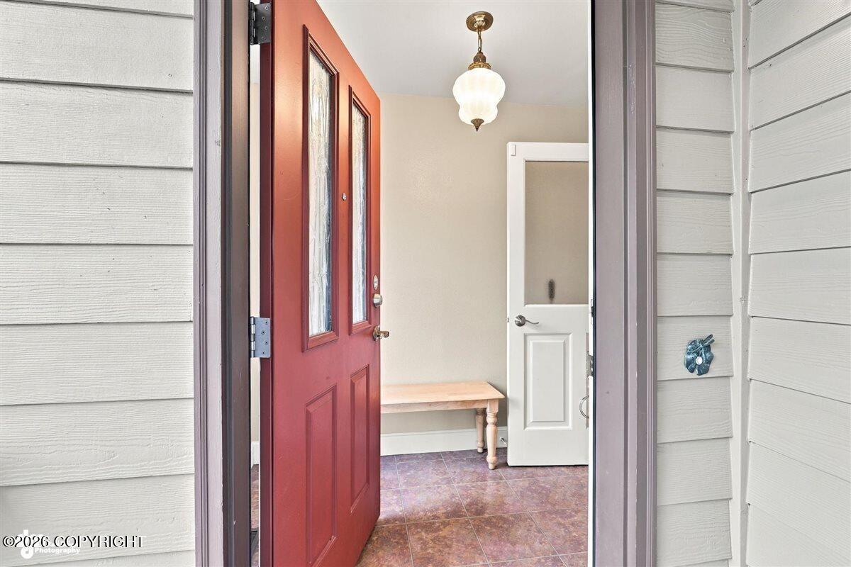 627 Orchid Circle Property Photo 3
