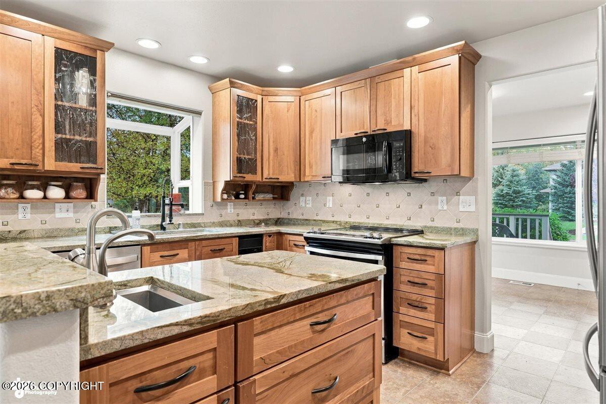 627 Orchid Circle Property Photo 13
