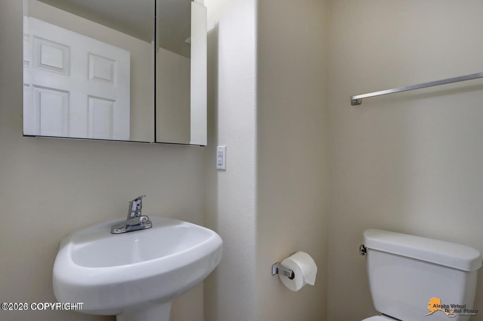 1337 E 14th Boulevard #c Property Photo 14