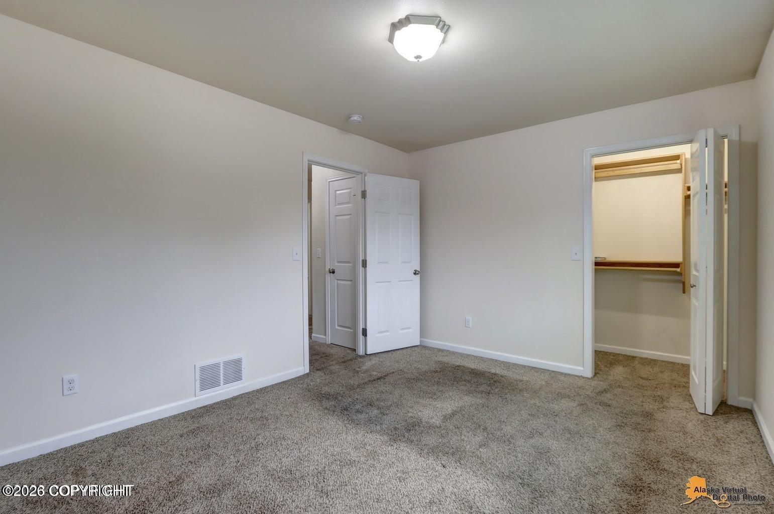 1337 E 14th Boulevard #c Property Photo 17