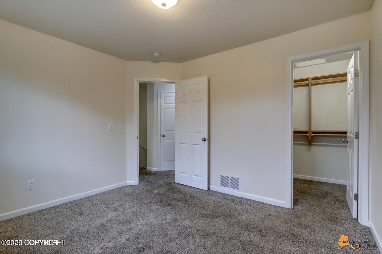 1337 E 14th Boulevard #c Property Photo 18