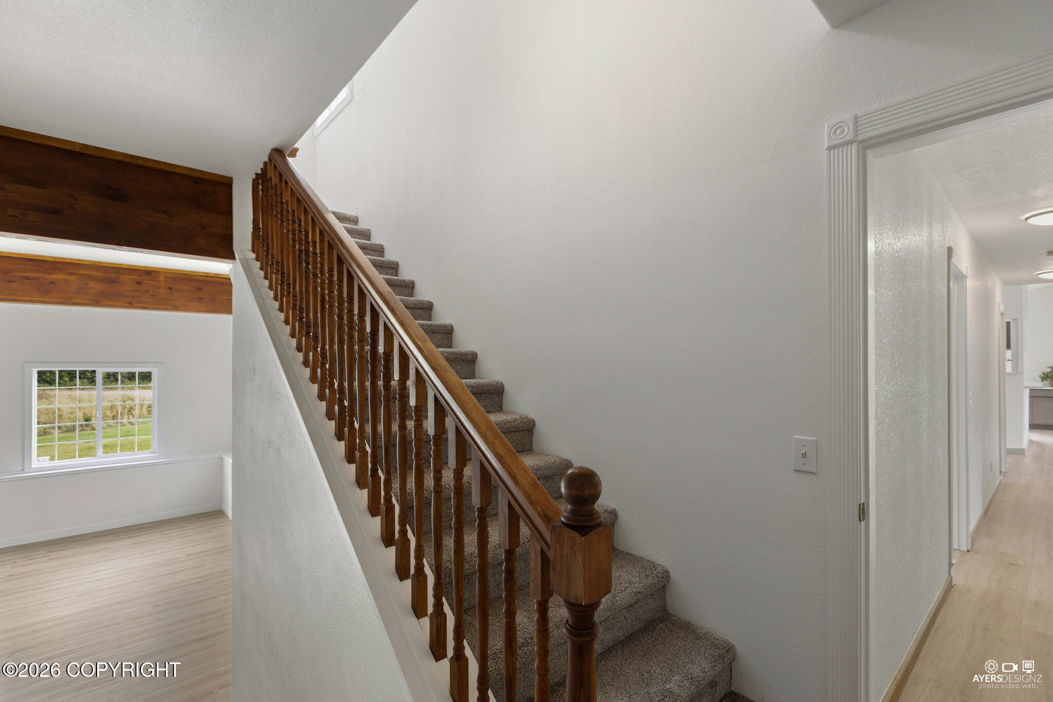 530 W Riverview Avenue Property Photo 23