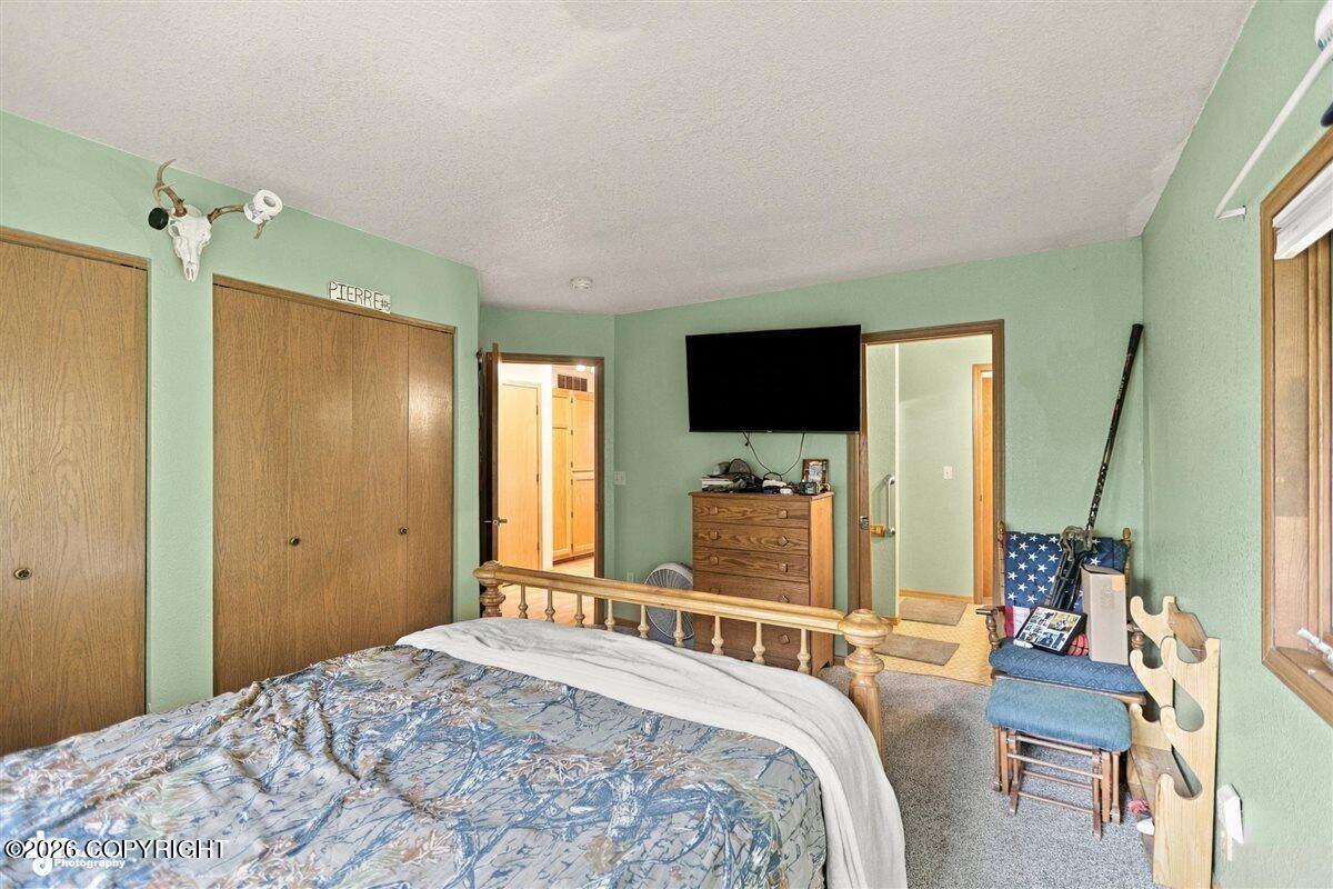 4627 Hiland Road Property Photo 22