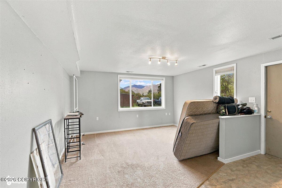 4627 Hiland Road Property Photo 39