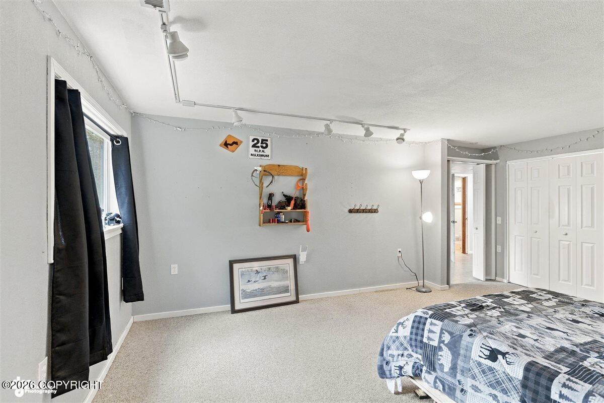 4627 Hiland Road Property Photo 46