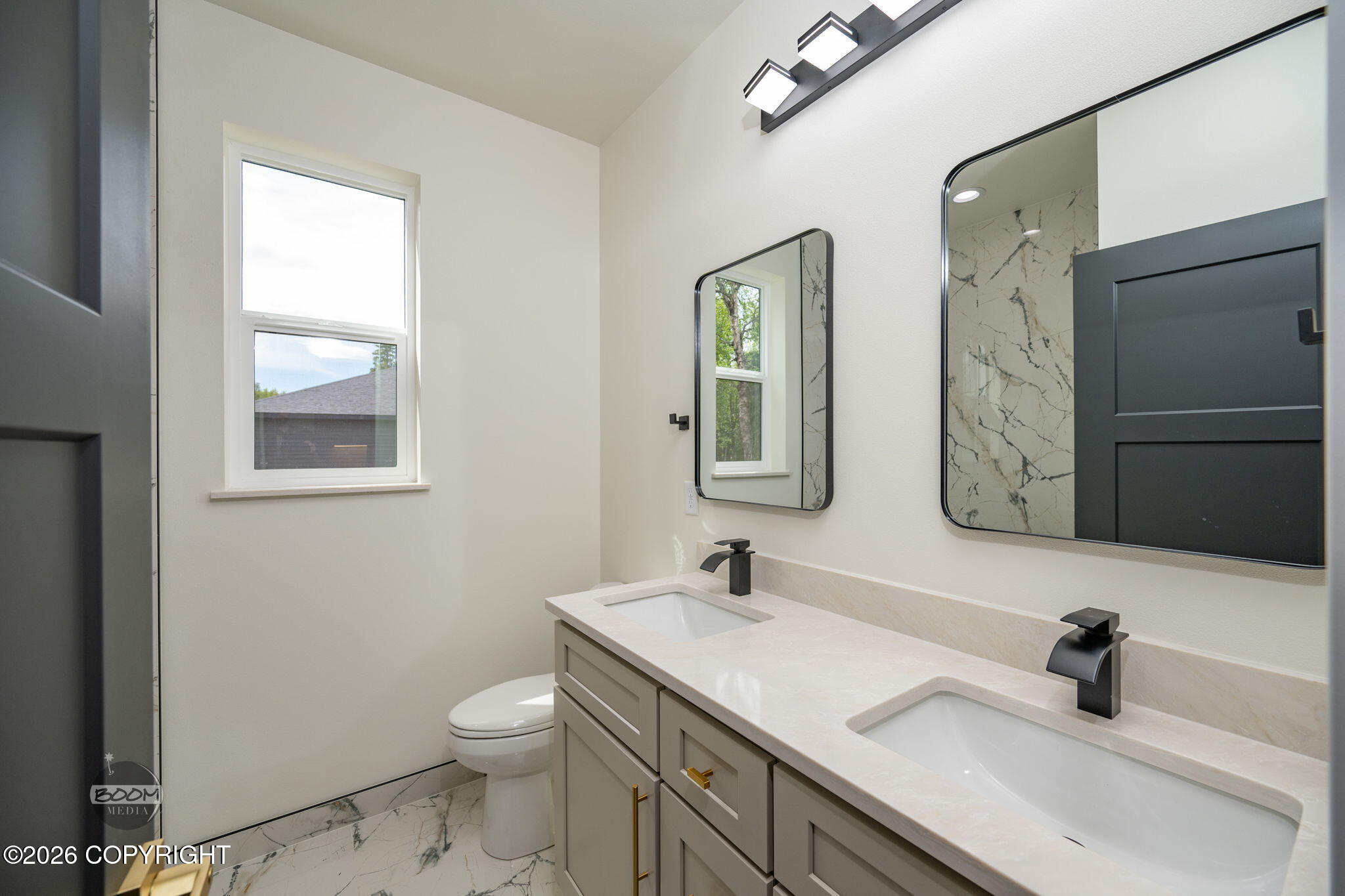 6119 N Radiant Dawn Circle Property Photo 19