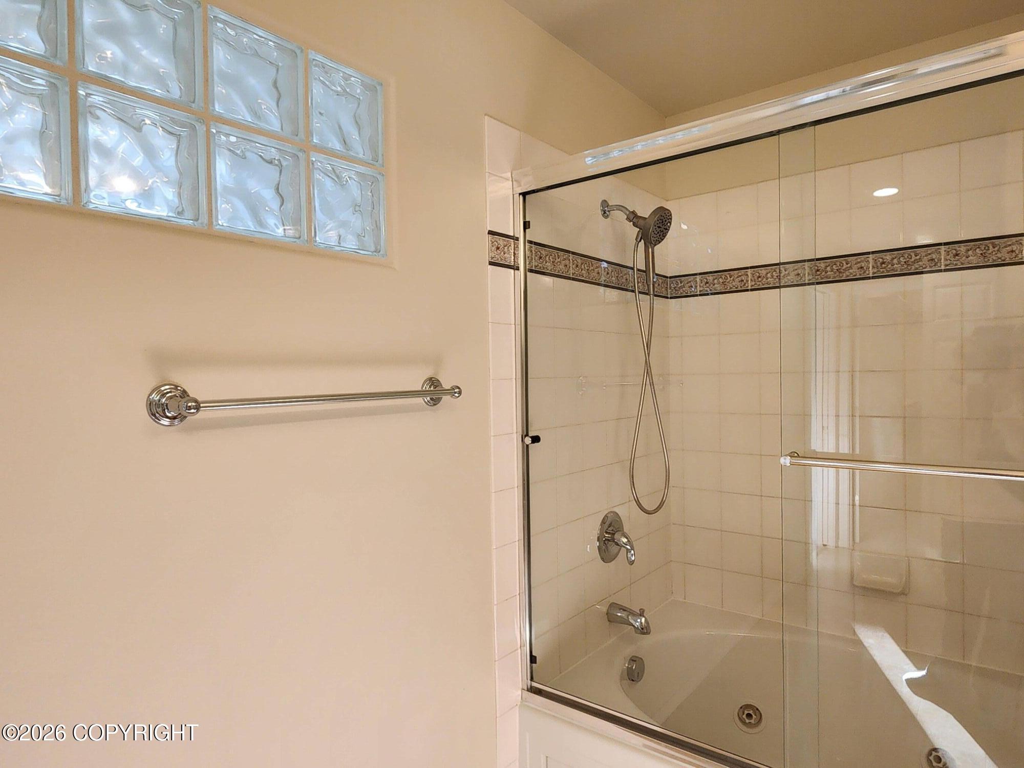 3822 Lincoln Ellsworth Court #50b Property Photo 19