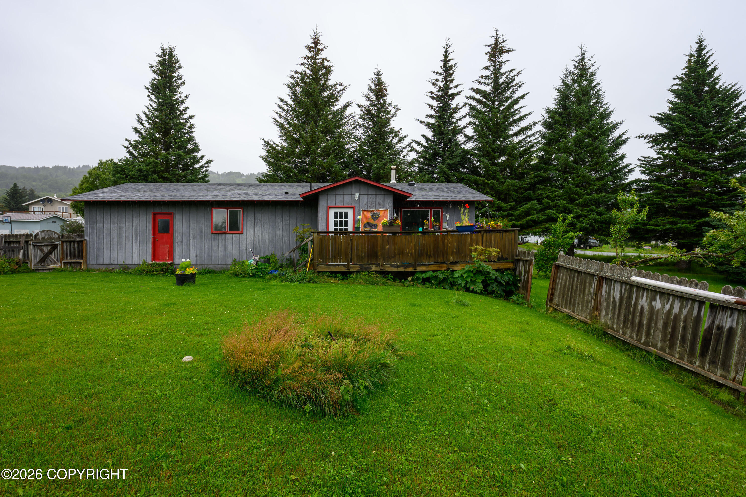 2489 Hillview Place Property Photo 9