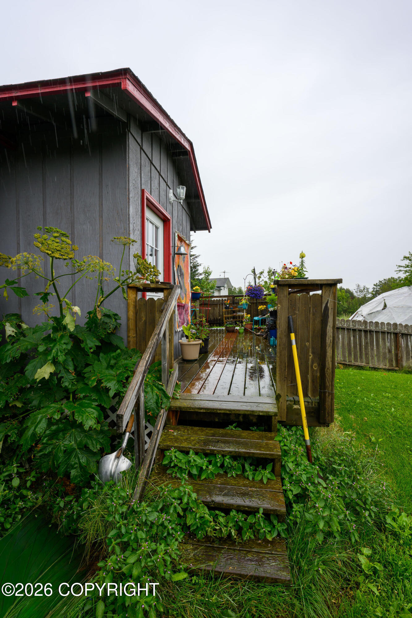 2489 Hillview Place Property Photo 11