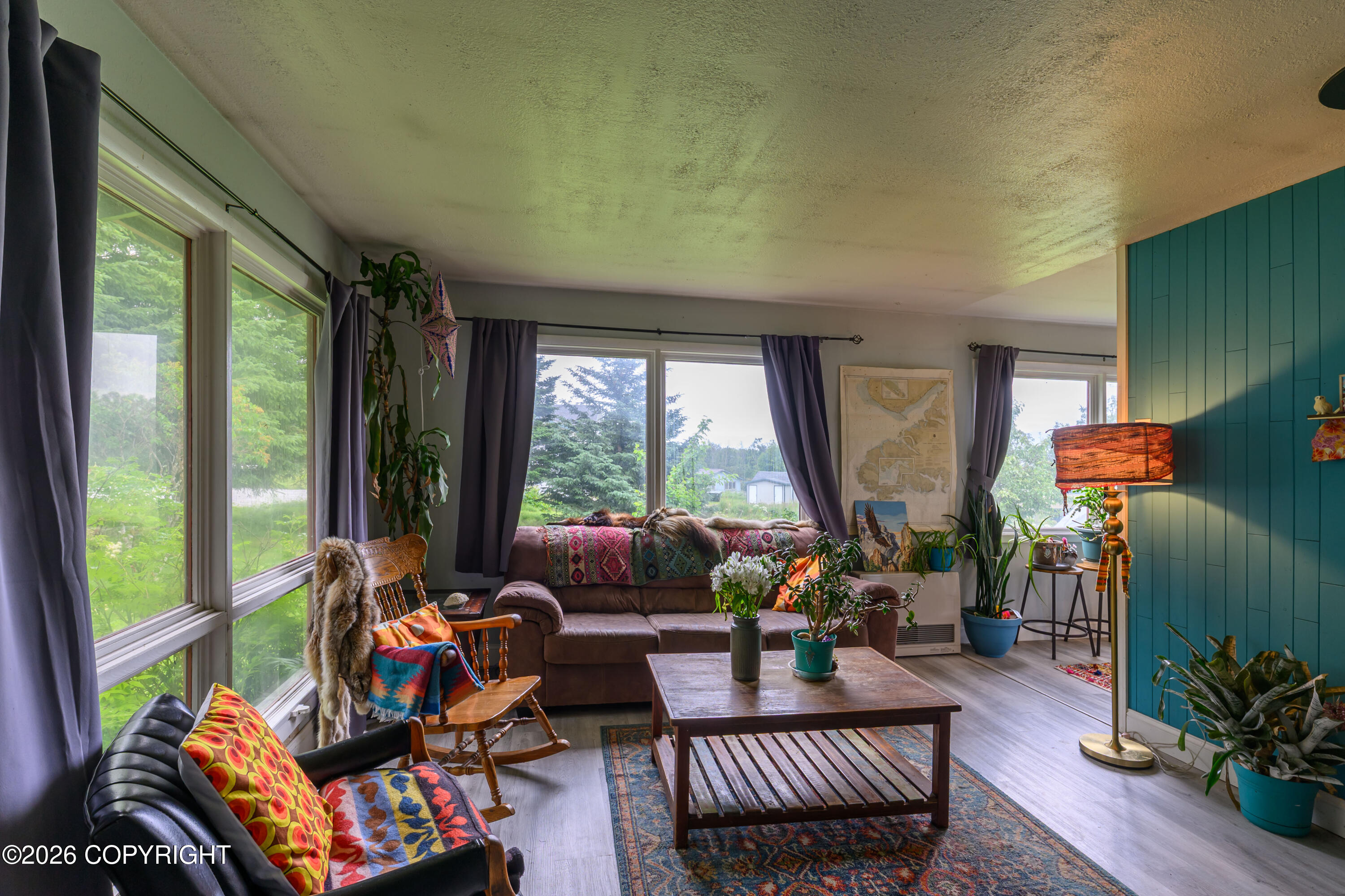 2489 Hillview Place Property Photo 16