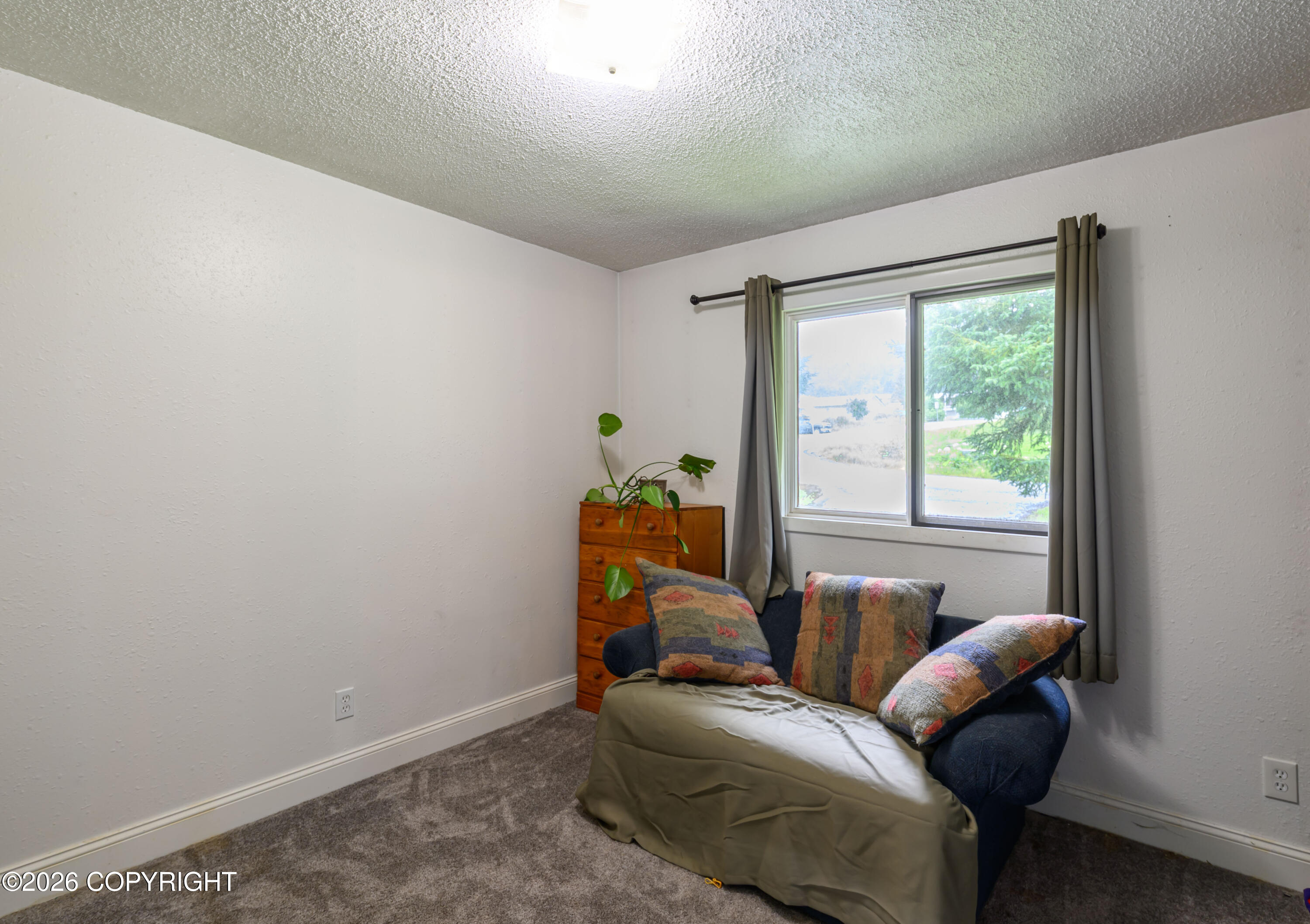 2489 Hillview Place Property Photo 22