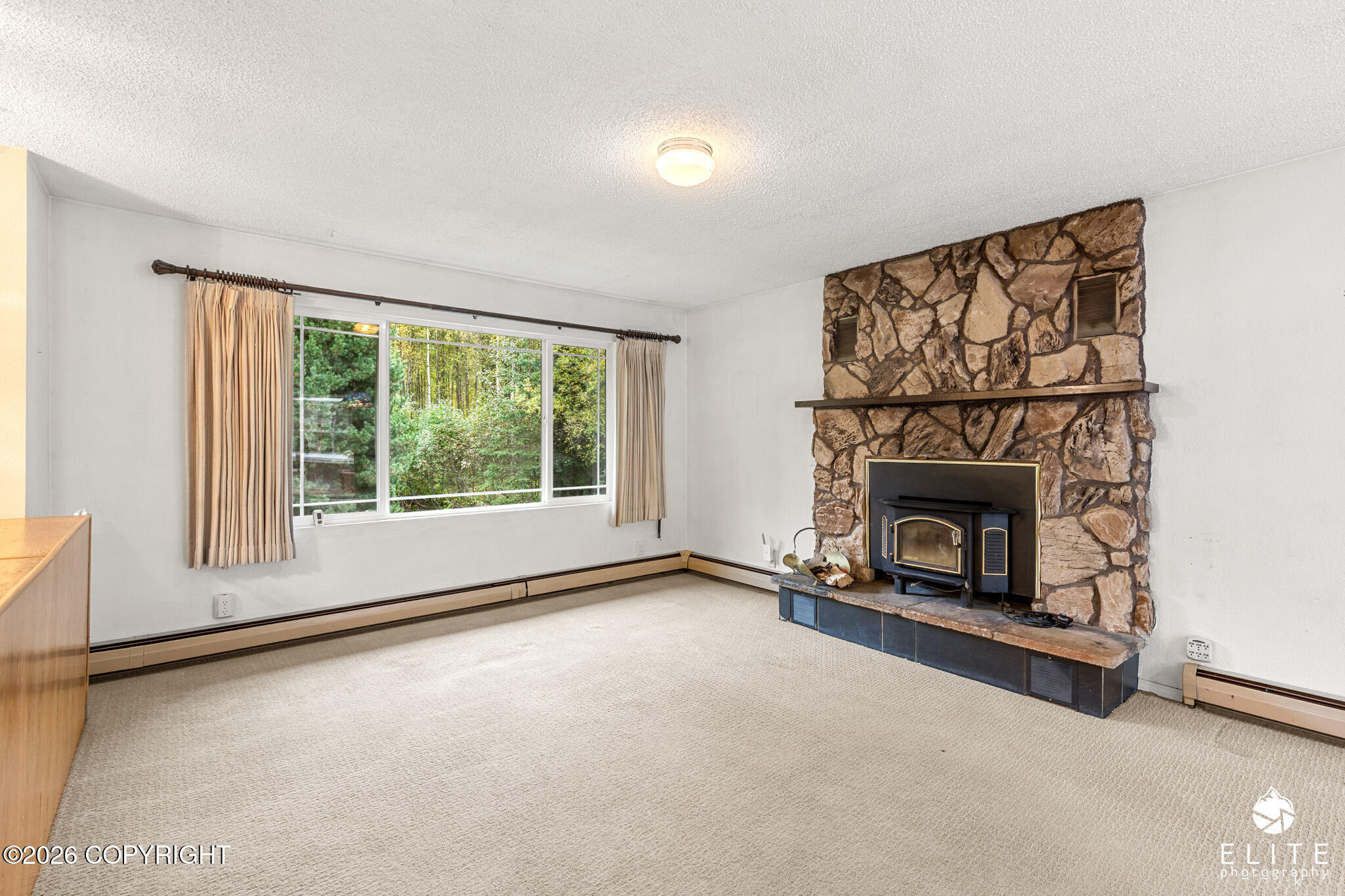 21626 Tarika Avenue Property Photo 8