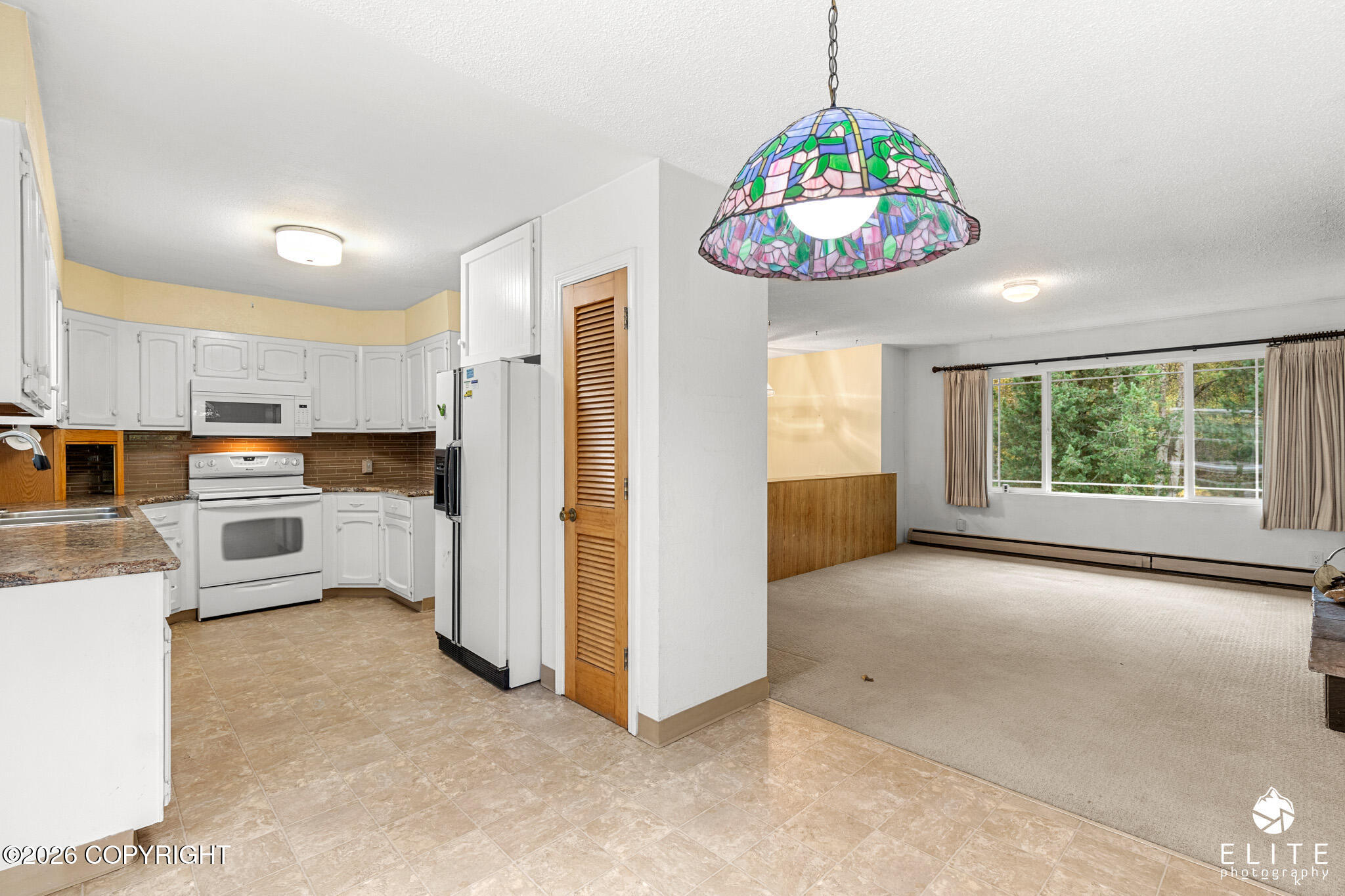 21626 Tarika Avenue Property Photo 10