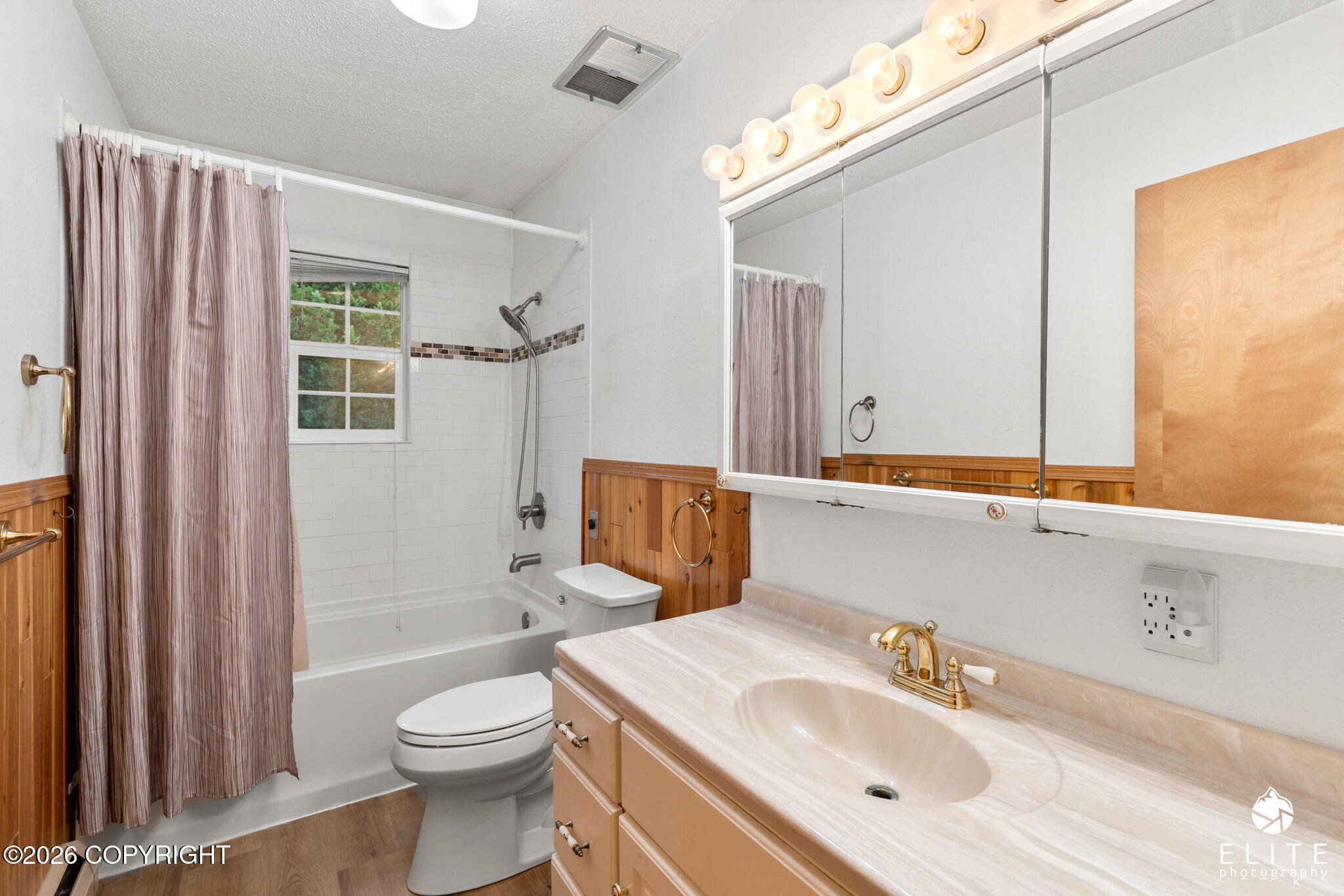 21626 Tarika Avenue Property Photo 16