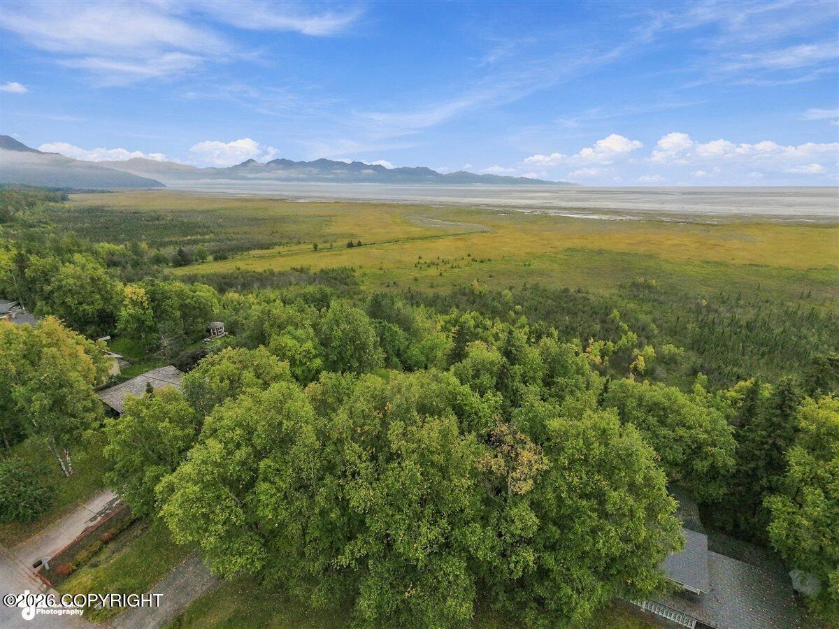 520 Oceanview Drive Property Photo 3