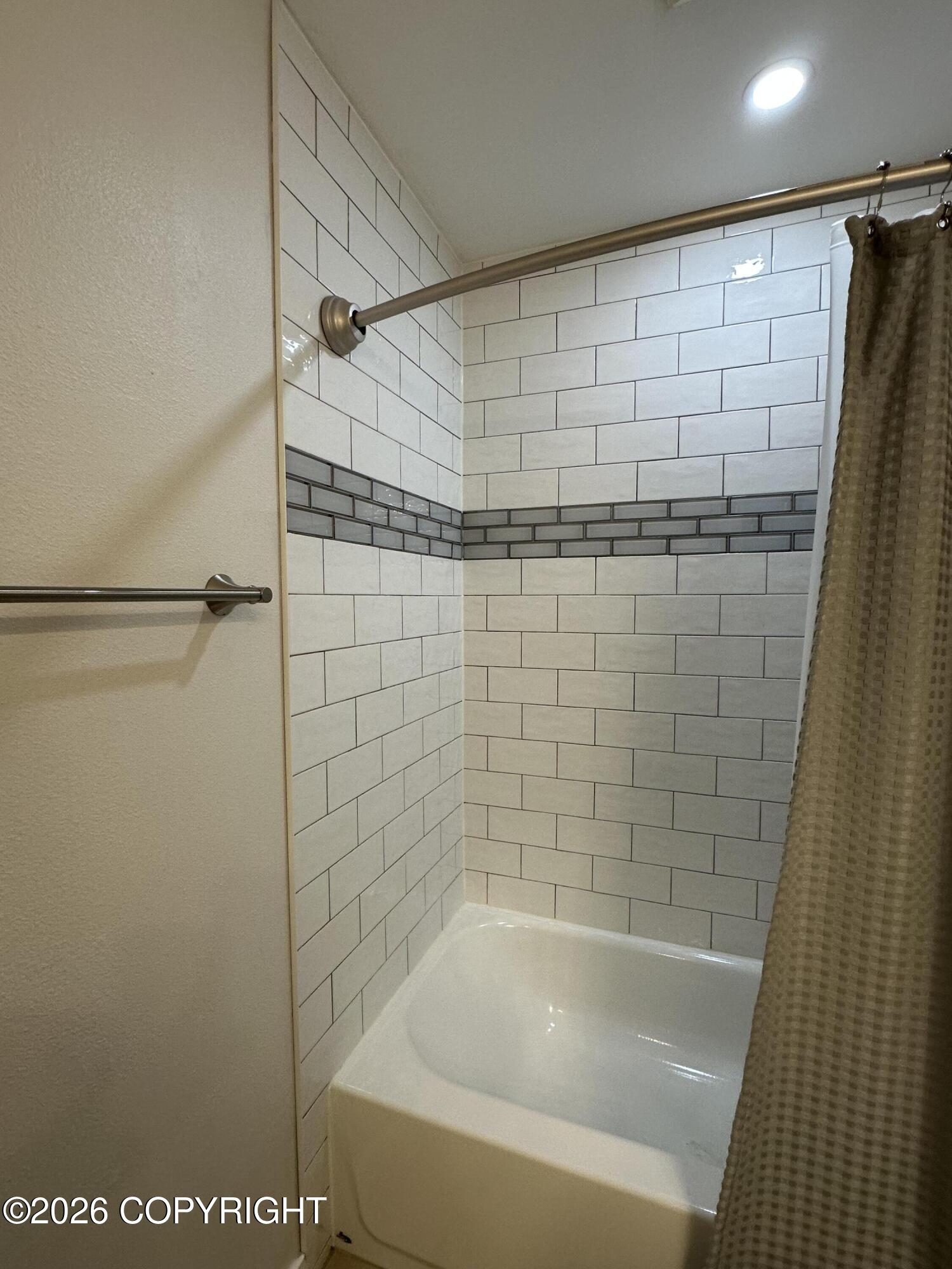 4420 View Circle 1a Property Photo 6