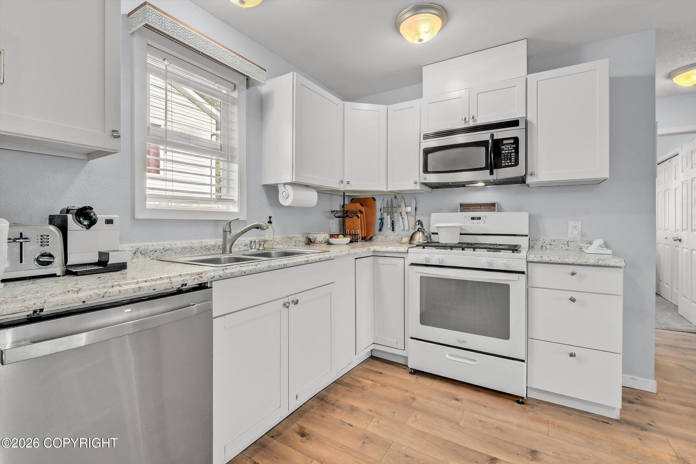 8301 Spruce Street Property Photo 5