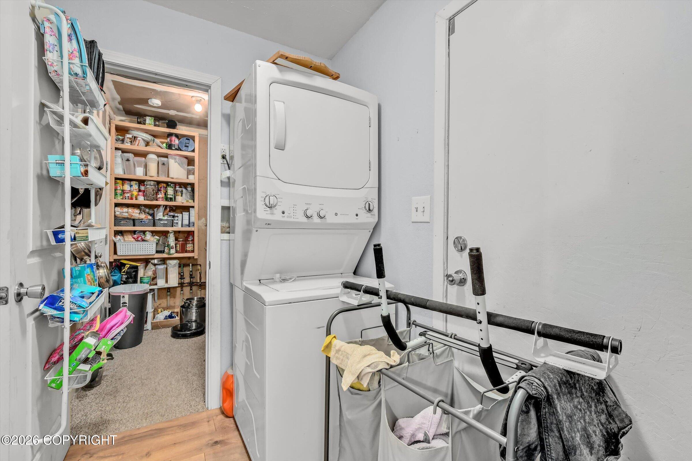 8301 Spruce Street Property Photo 9