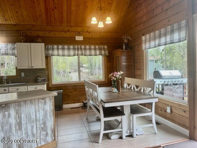 10440 High Bluff Drive Property Photo 8