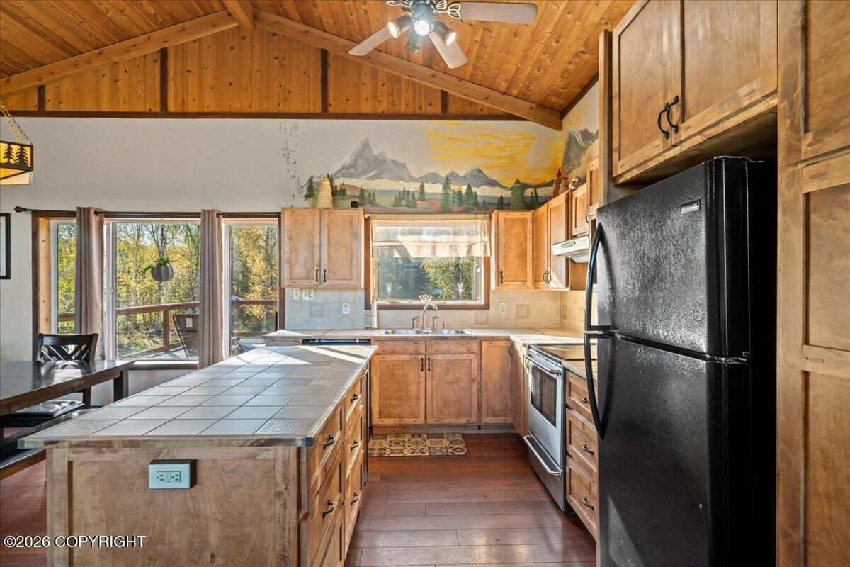11835 W Little John Drive Property Photo 26