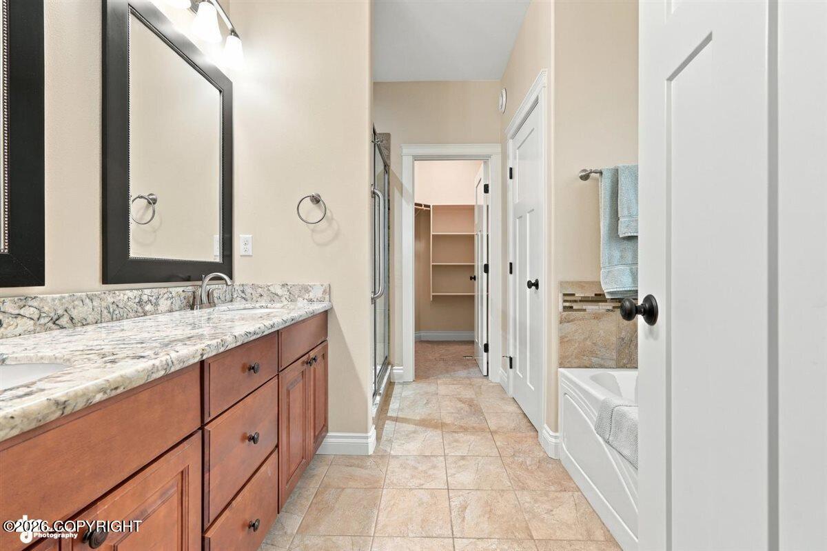 6381 S Roosevelt Drive Property Photo 8
