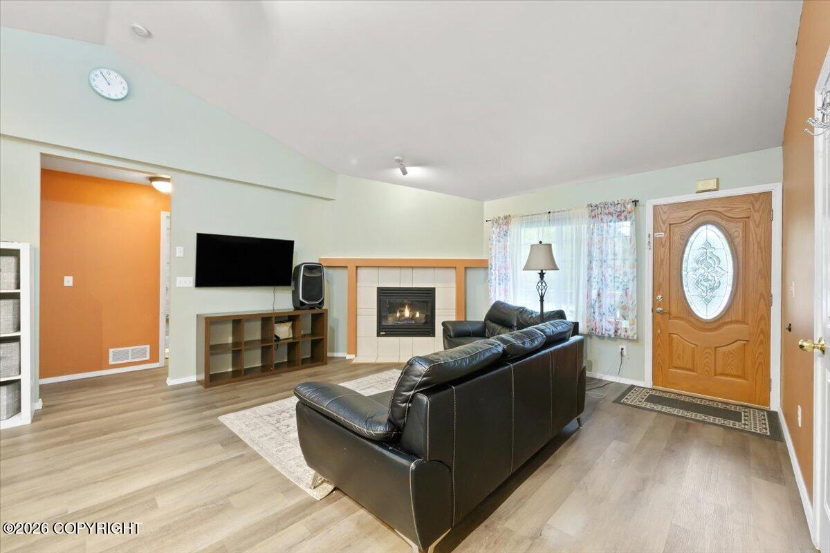 5168 E Bideford Boulevard Property Photo 3