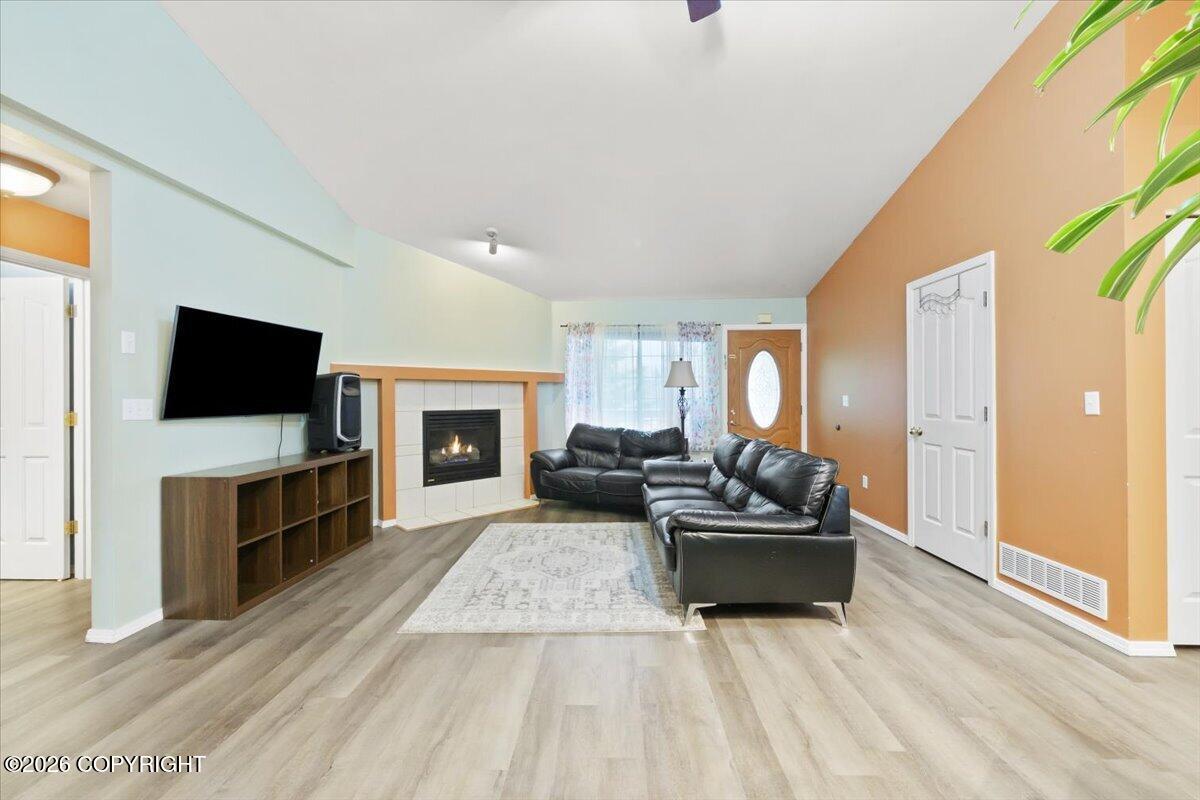 5168 E Bideford Boulevard Property Photo 4
