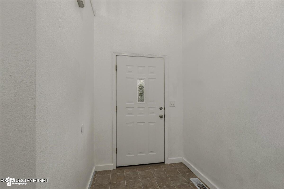 8521 Brookway Circle Property Photo 3