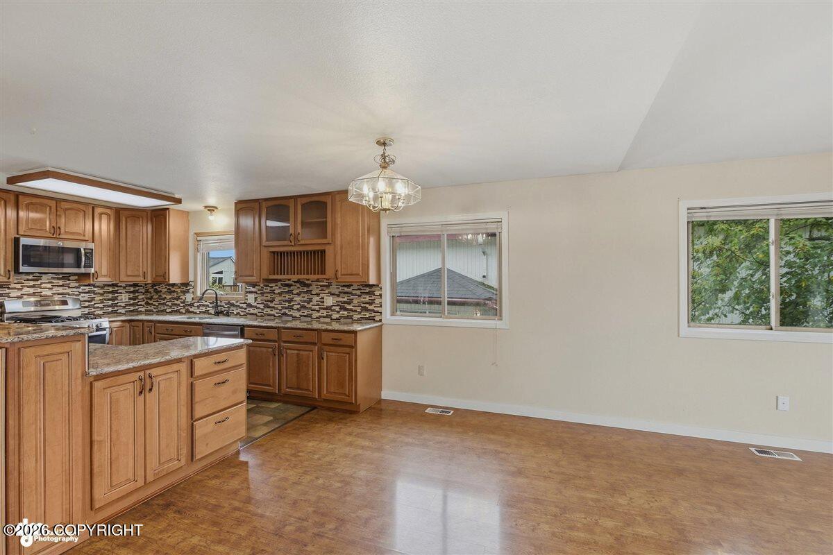 8521 Brookway Circle Property Photo 11