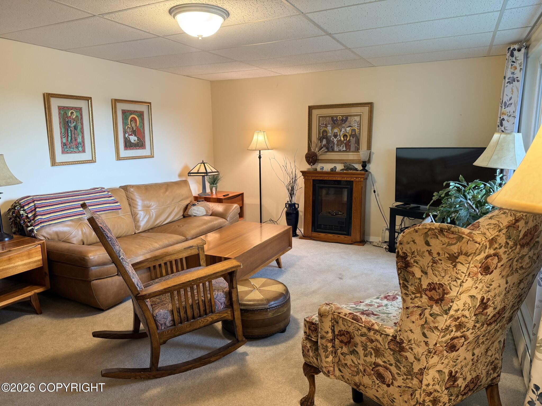 1120 Stellar Way Property Photo 17