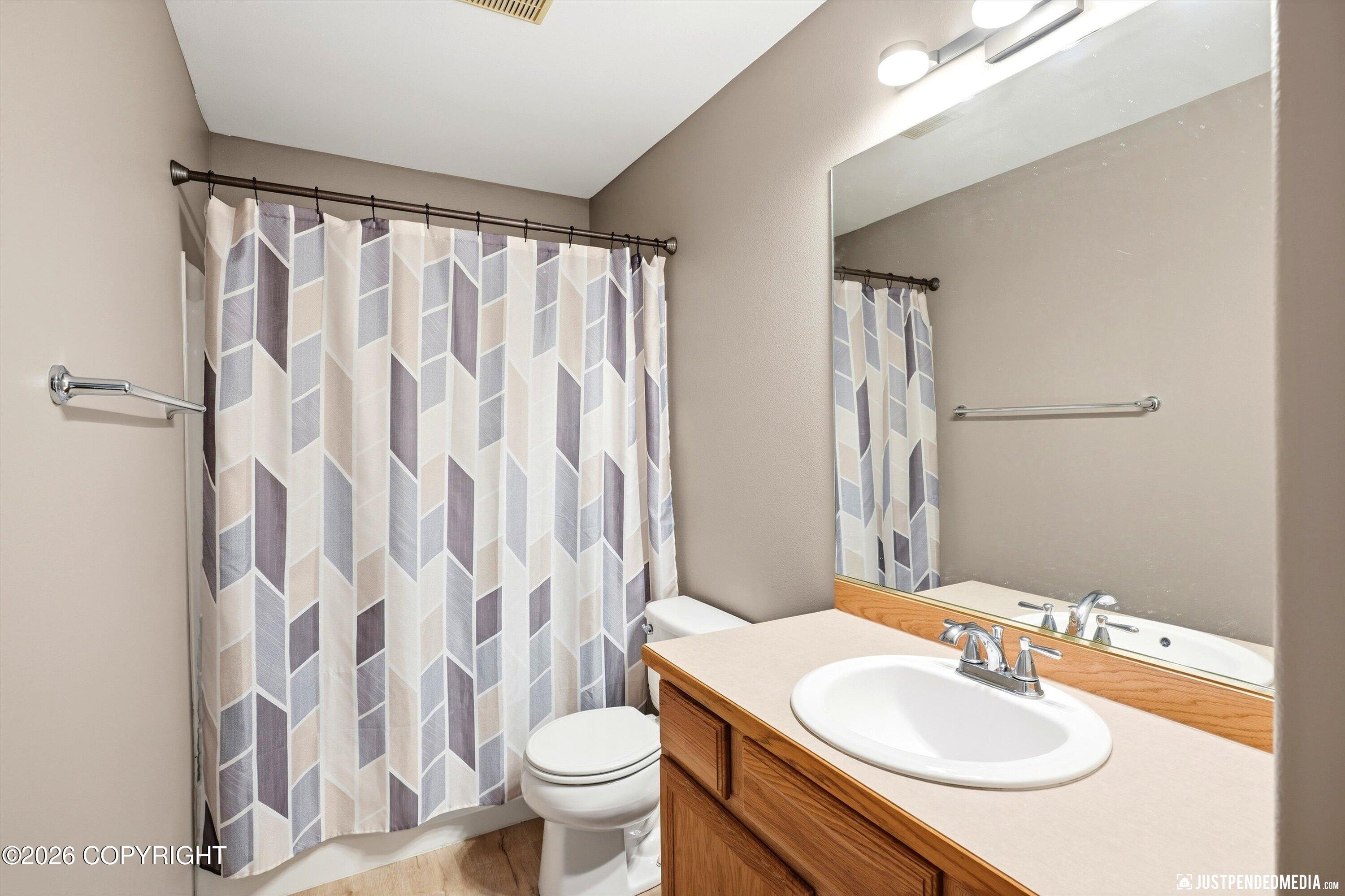 5565 Sapphire Loop Property Photo 10