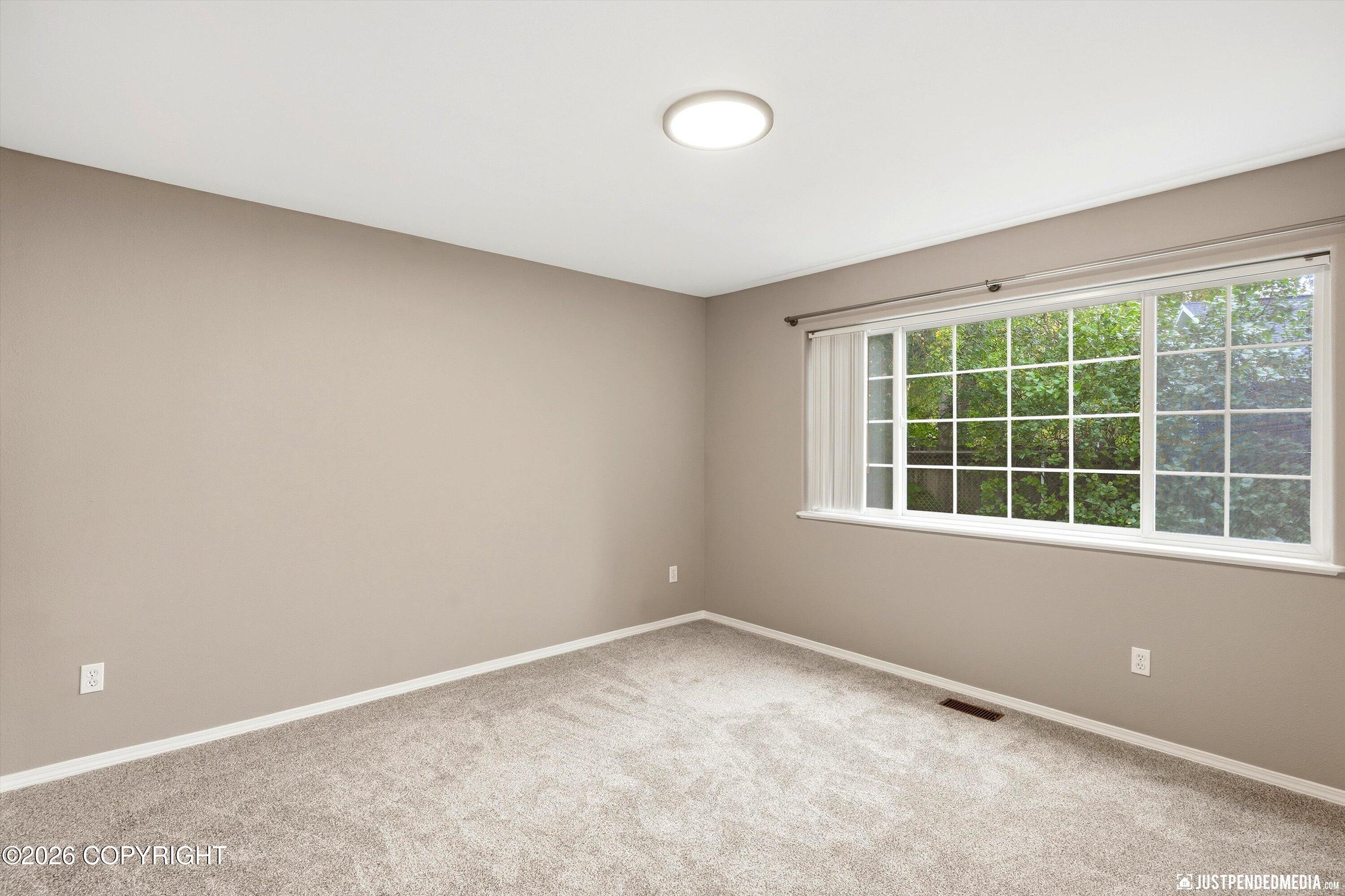 5565 Sapphire Loop Property Photo 21