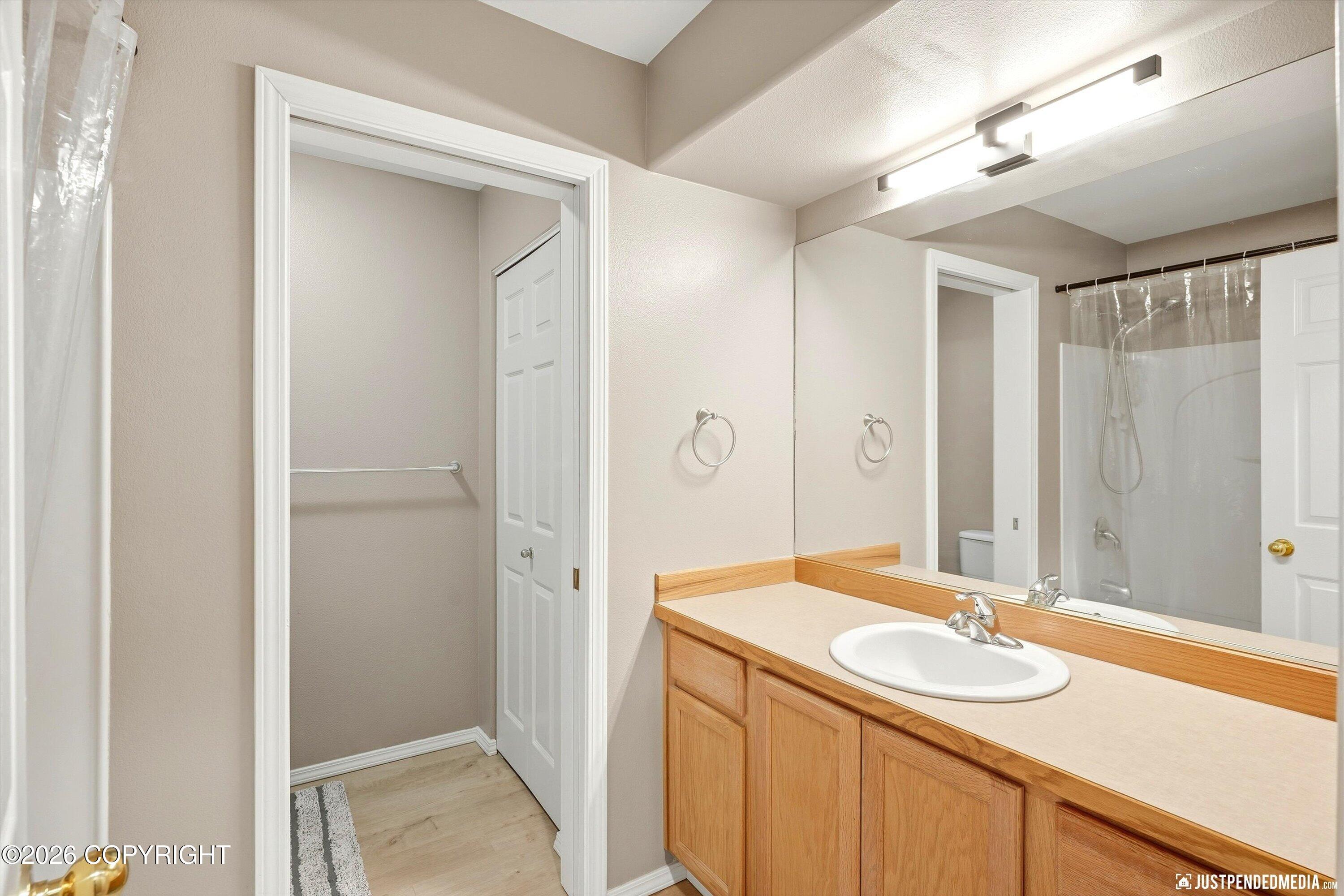 5565 Sapphire Loop Property Photo 23