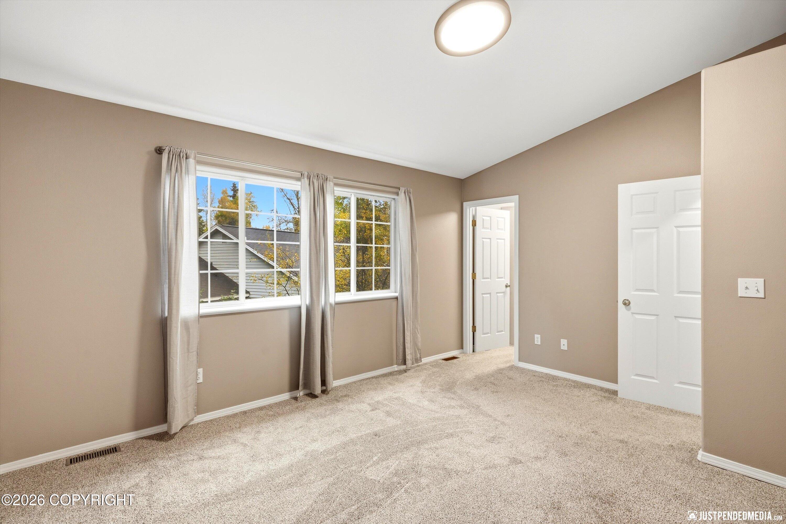 5565 Sapphire Loop Property Photo 26