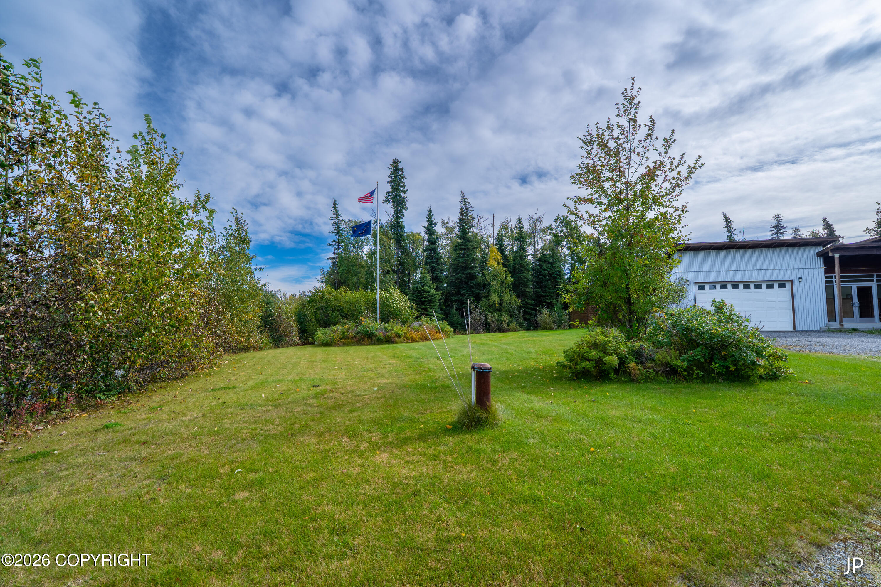 41385 Sutherlin Road Property Photo 6