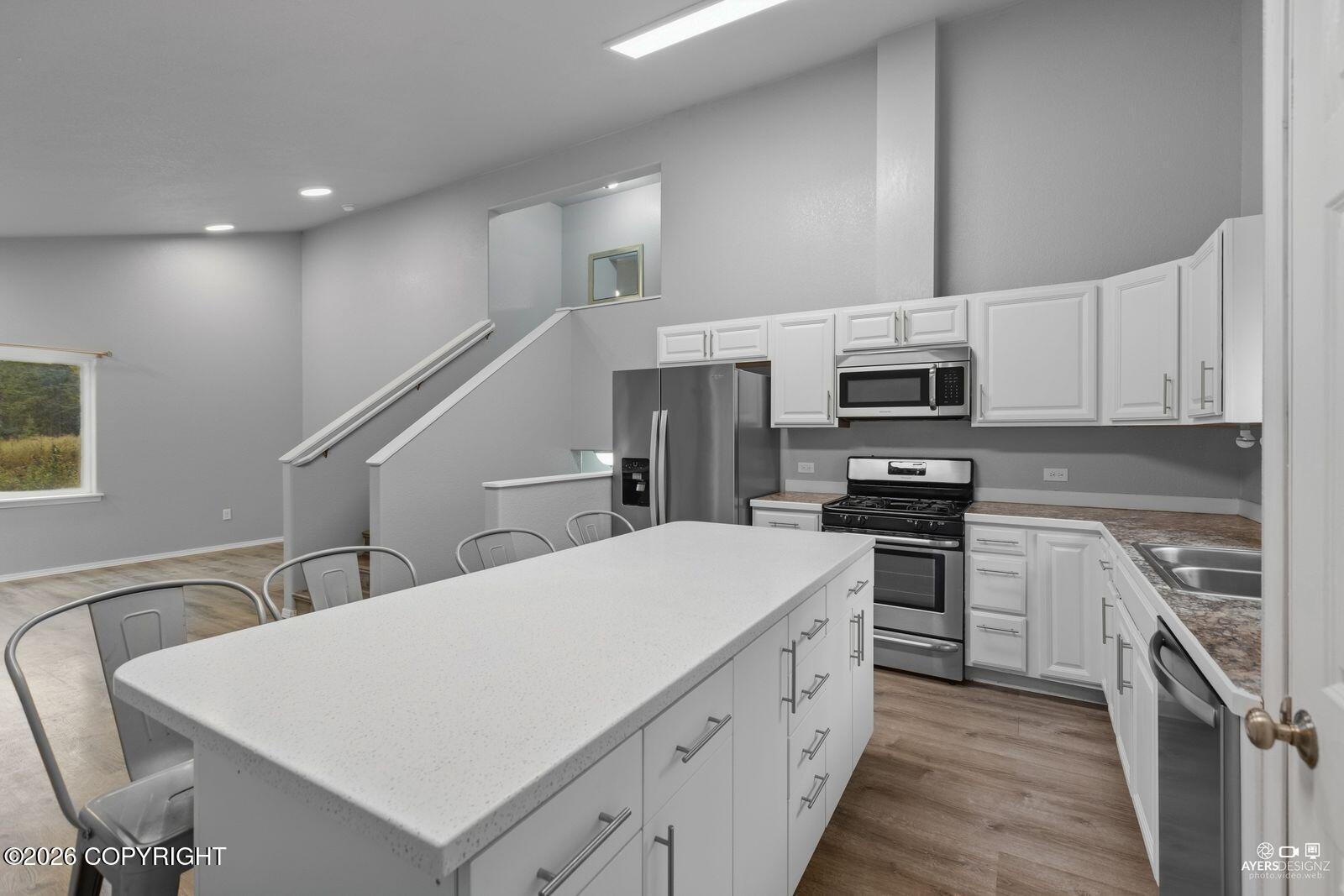 52881 Wesley Court Property Photo 3