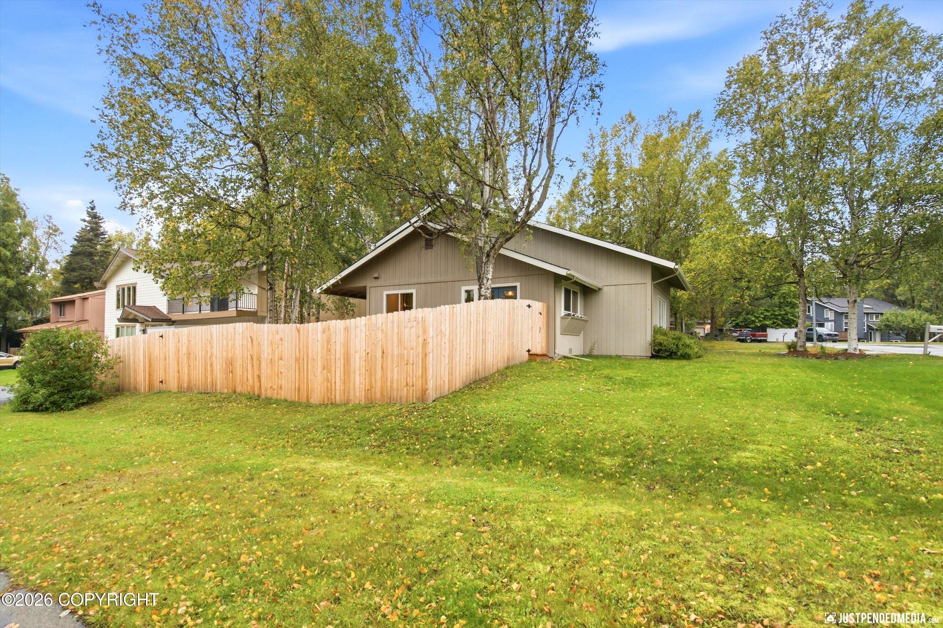 12710 Galleon Circle Property Photo 2