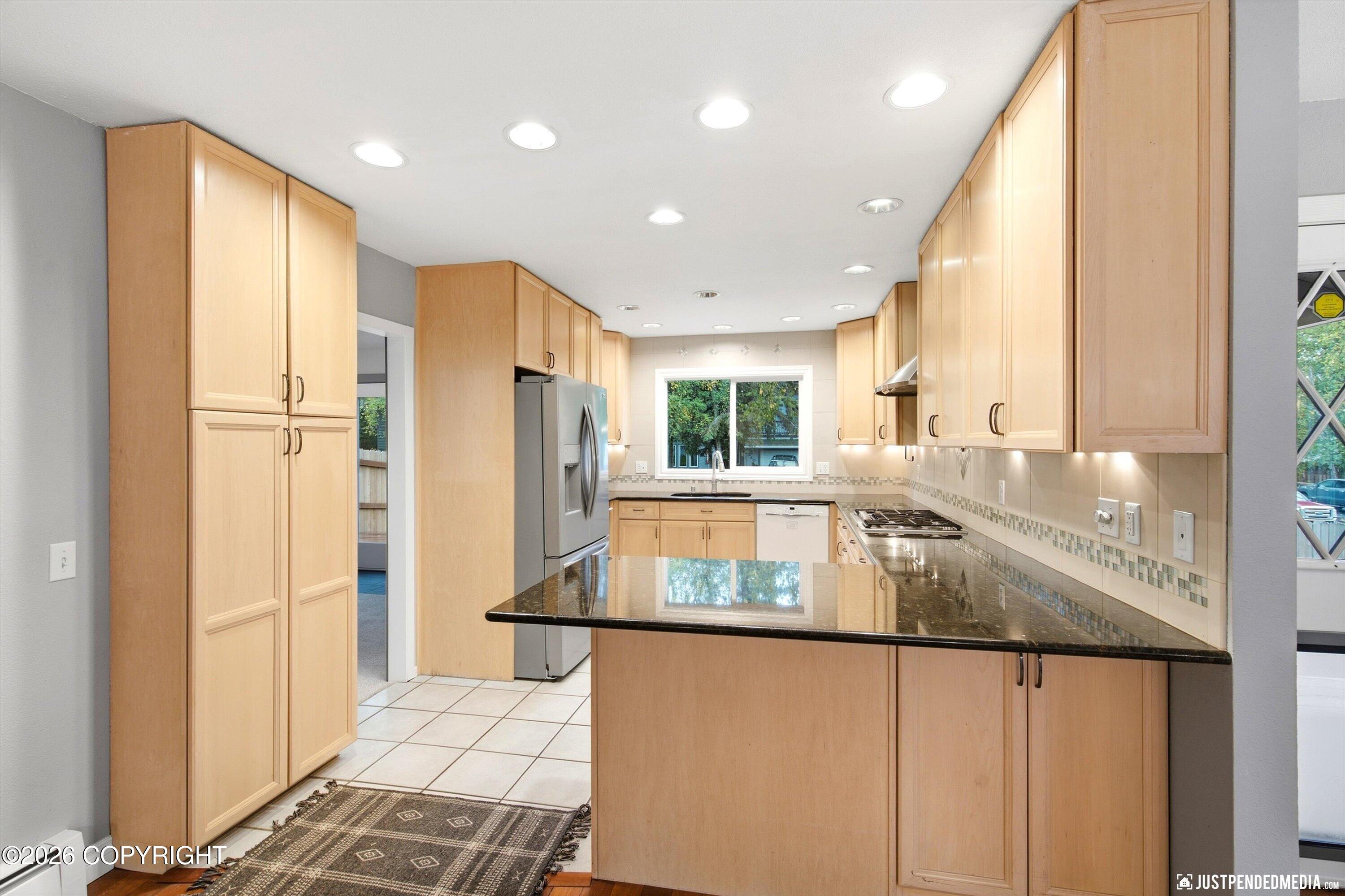12710 Galleon Circle Property Photo 28