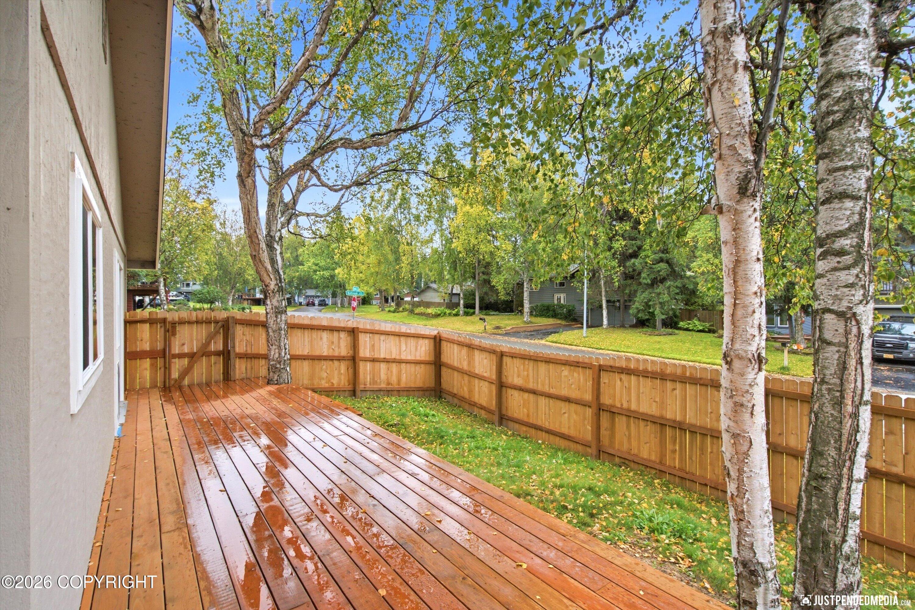 12710 Galleon Circle Property Photo 34