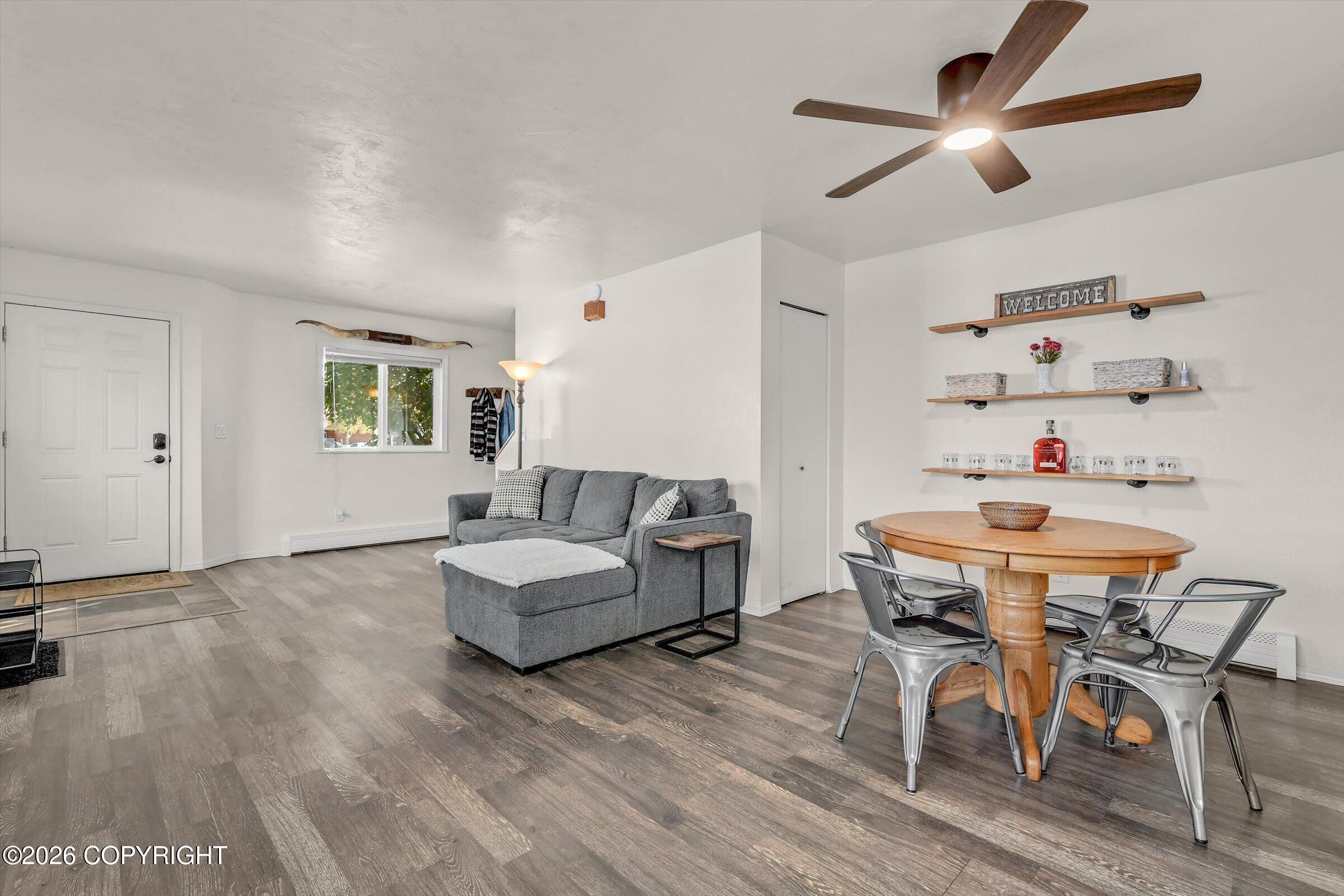 248 Yellow Leaf Circle Property Photo 6