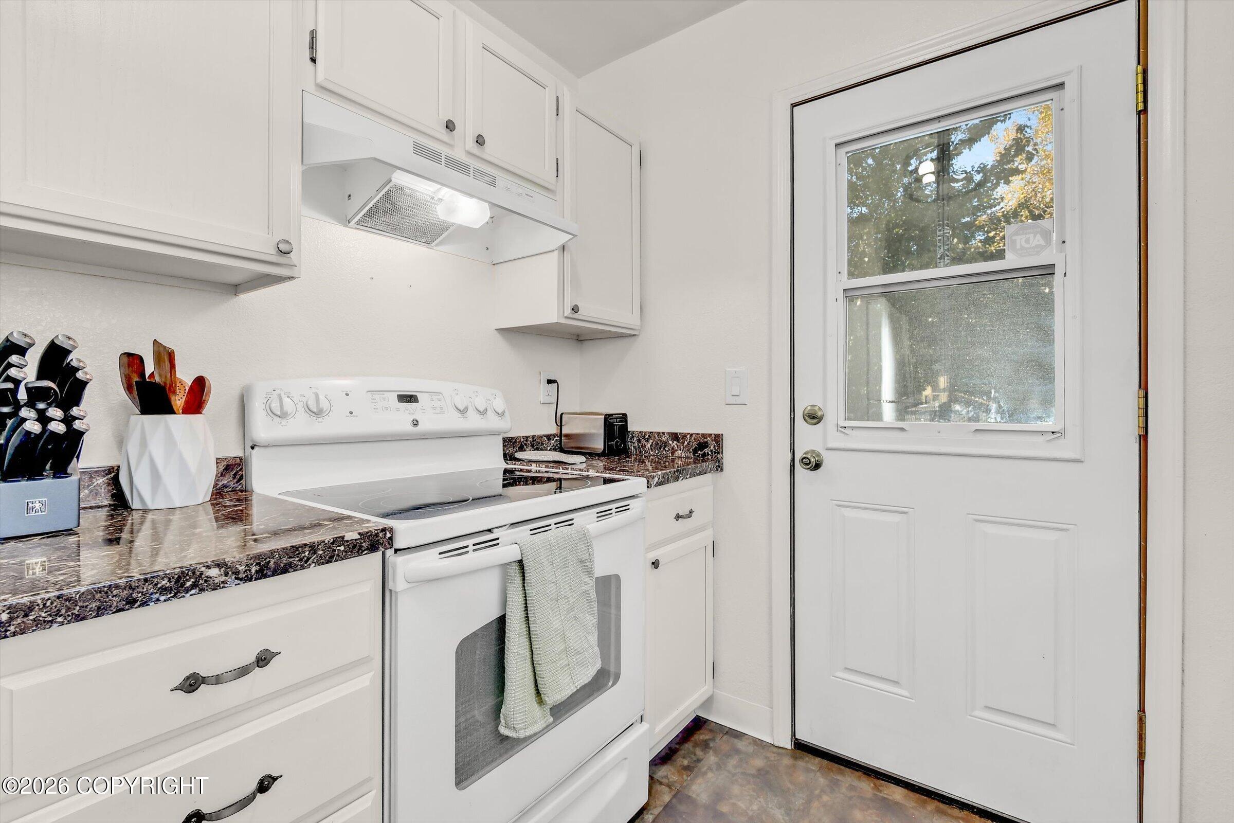 248 Yellow Leaf Circle Property Photo 10