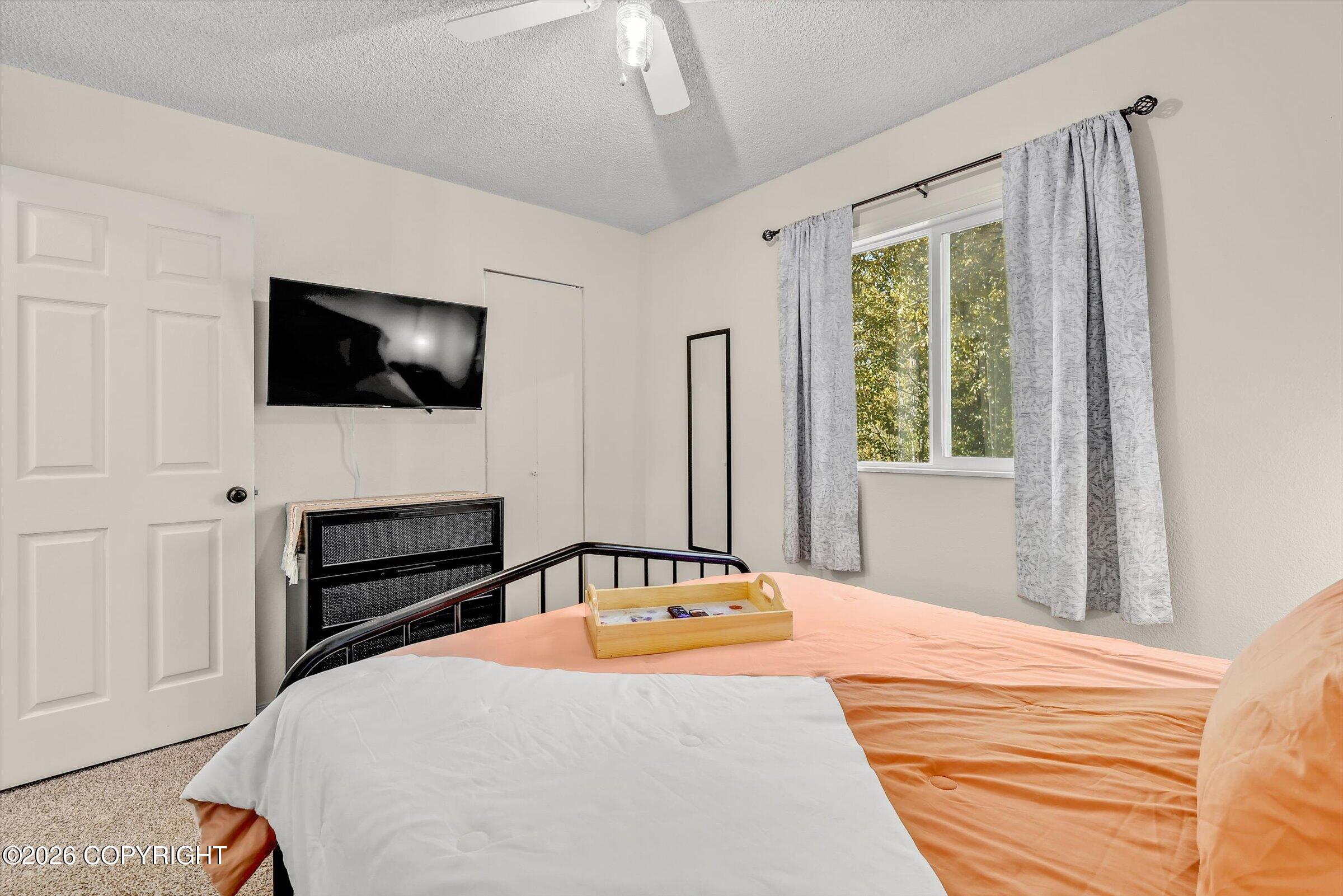 248 Yellow Leaf Circle Property Photo 16