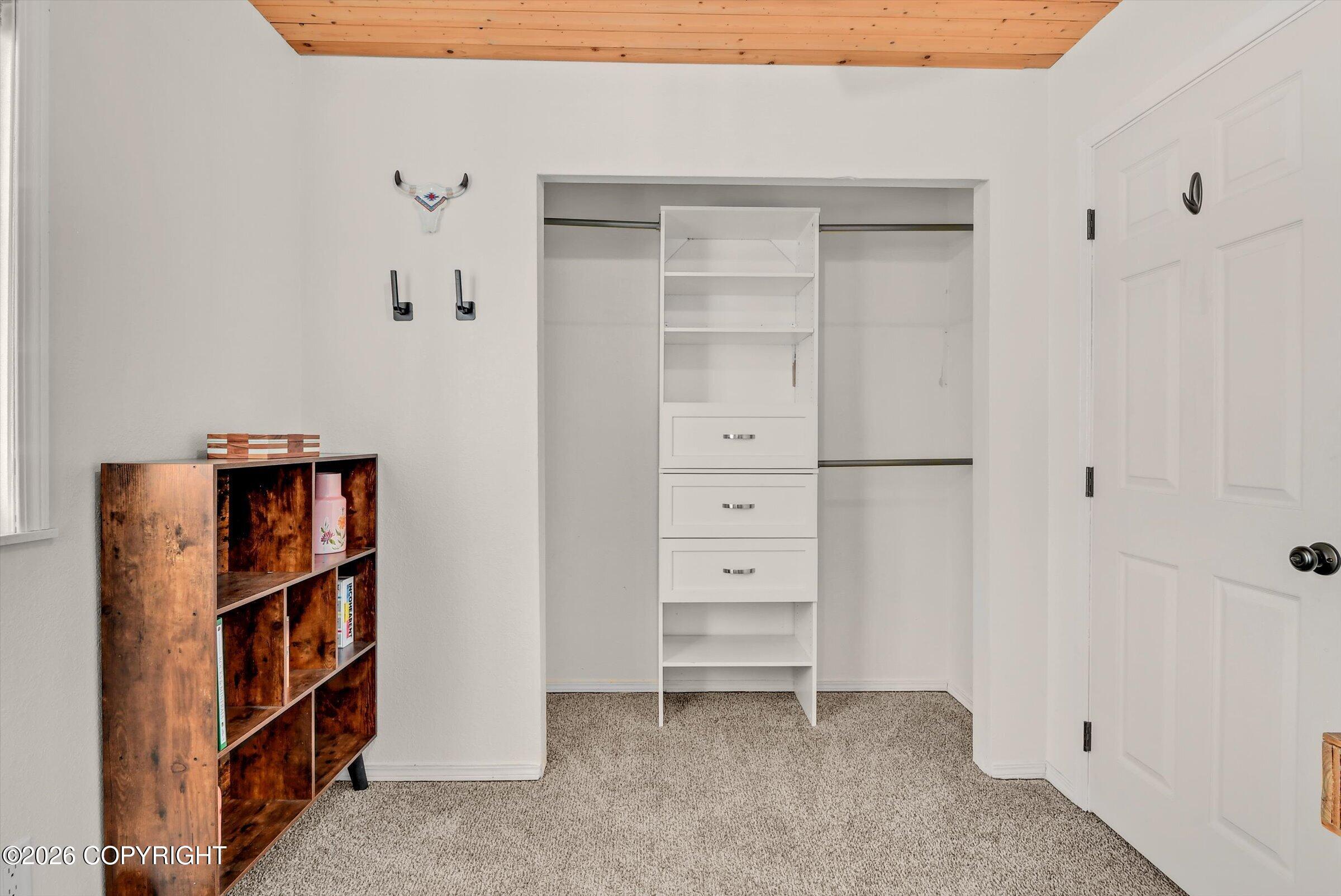 248 Yellow Leaf Circle Property Photo 18